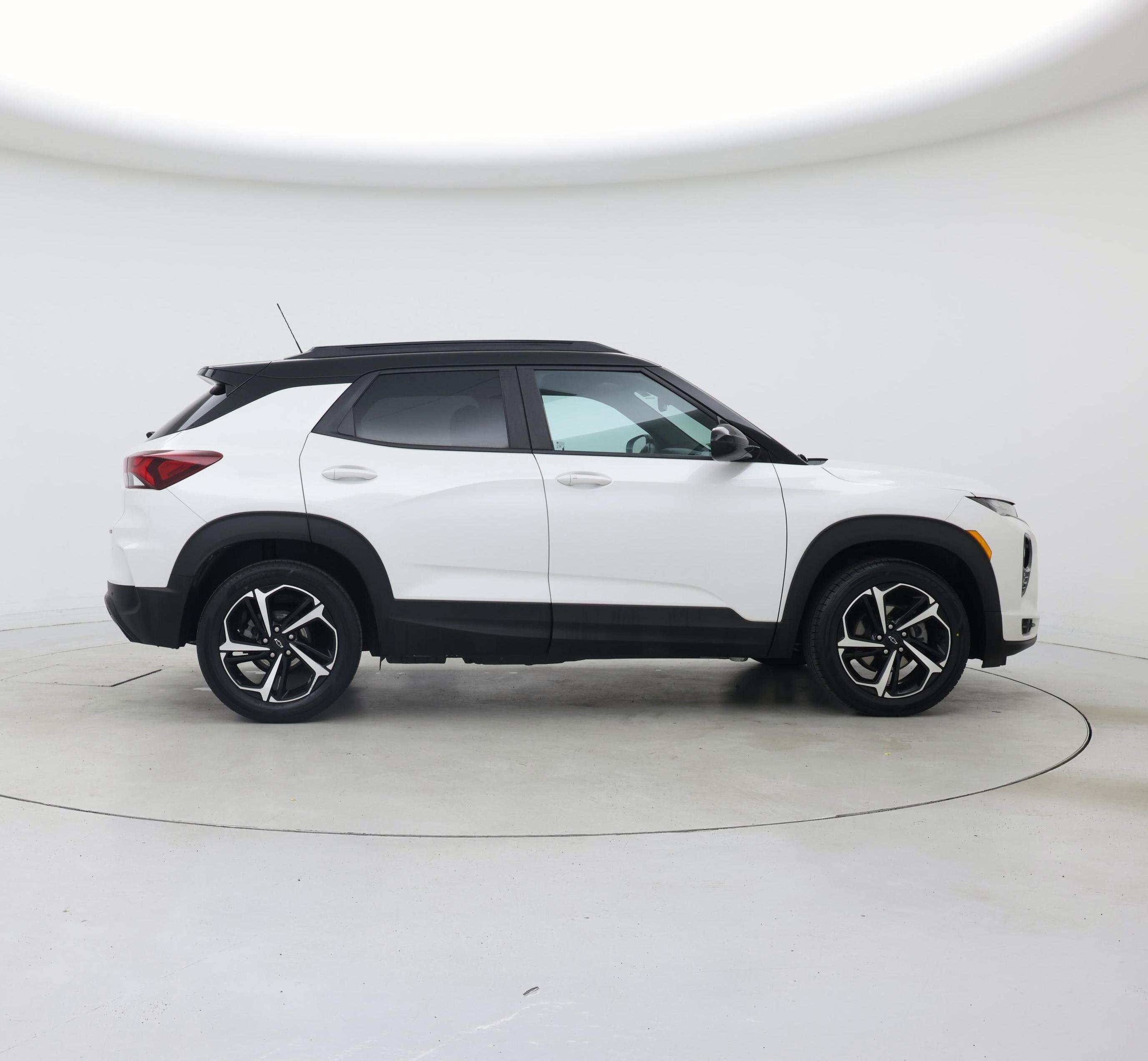 Thumbnail: 2023 Chevrolet TrailBlazer - 7