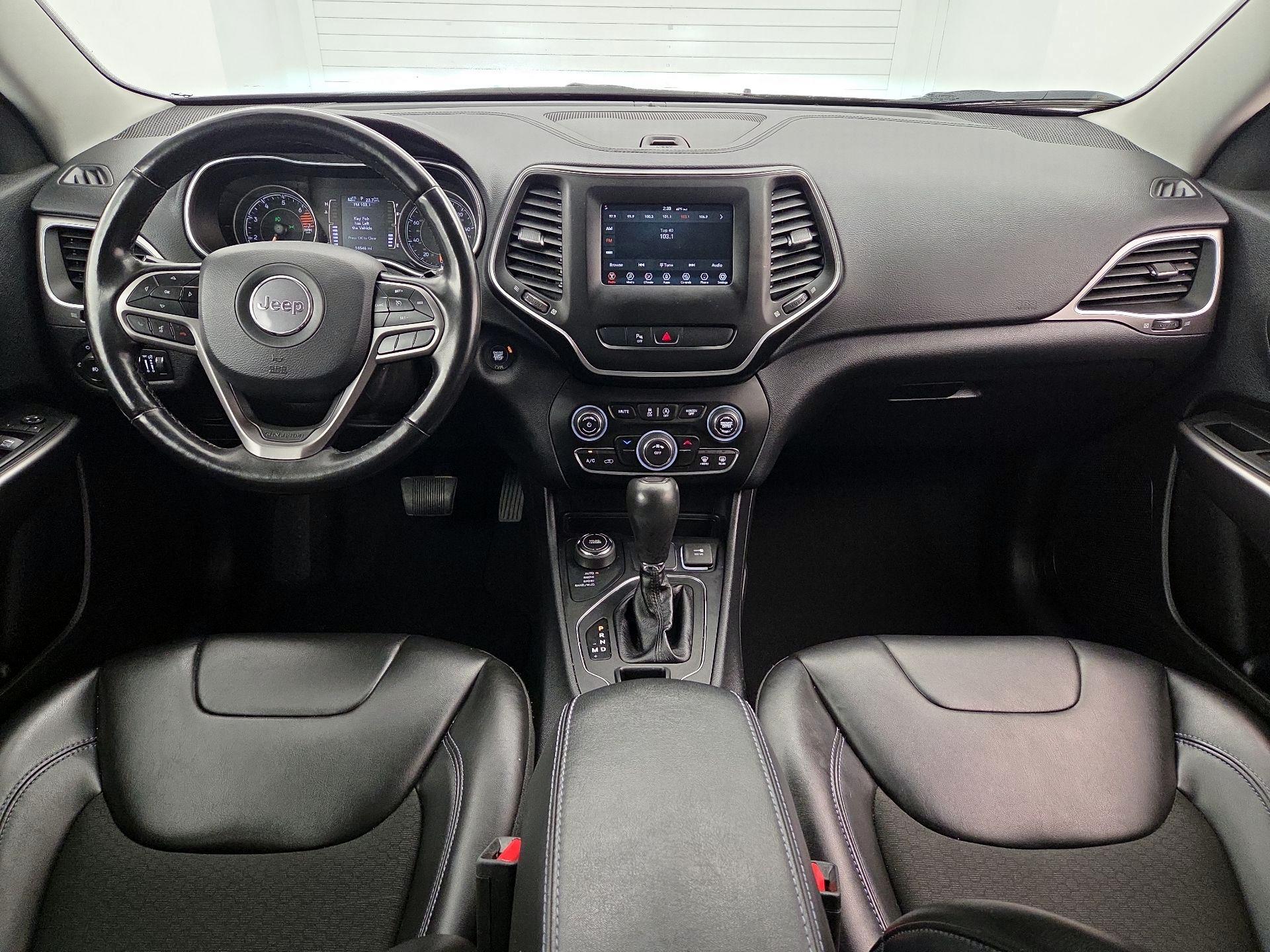 Thumbnail: 2020 Jeep Cherokee - 9