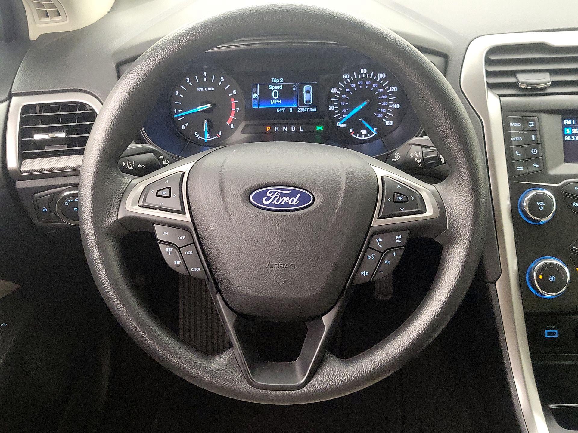 Thumbnail: 2020 Ford Fusion - 10