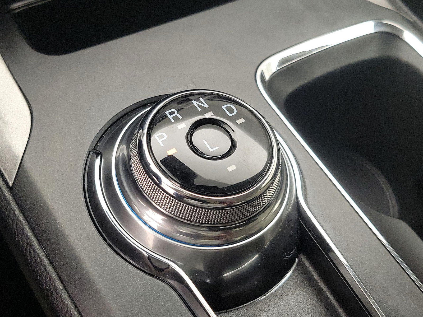 2020 Ford Fusion S - Photo 18