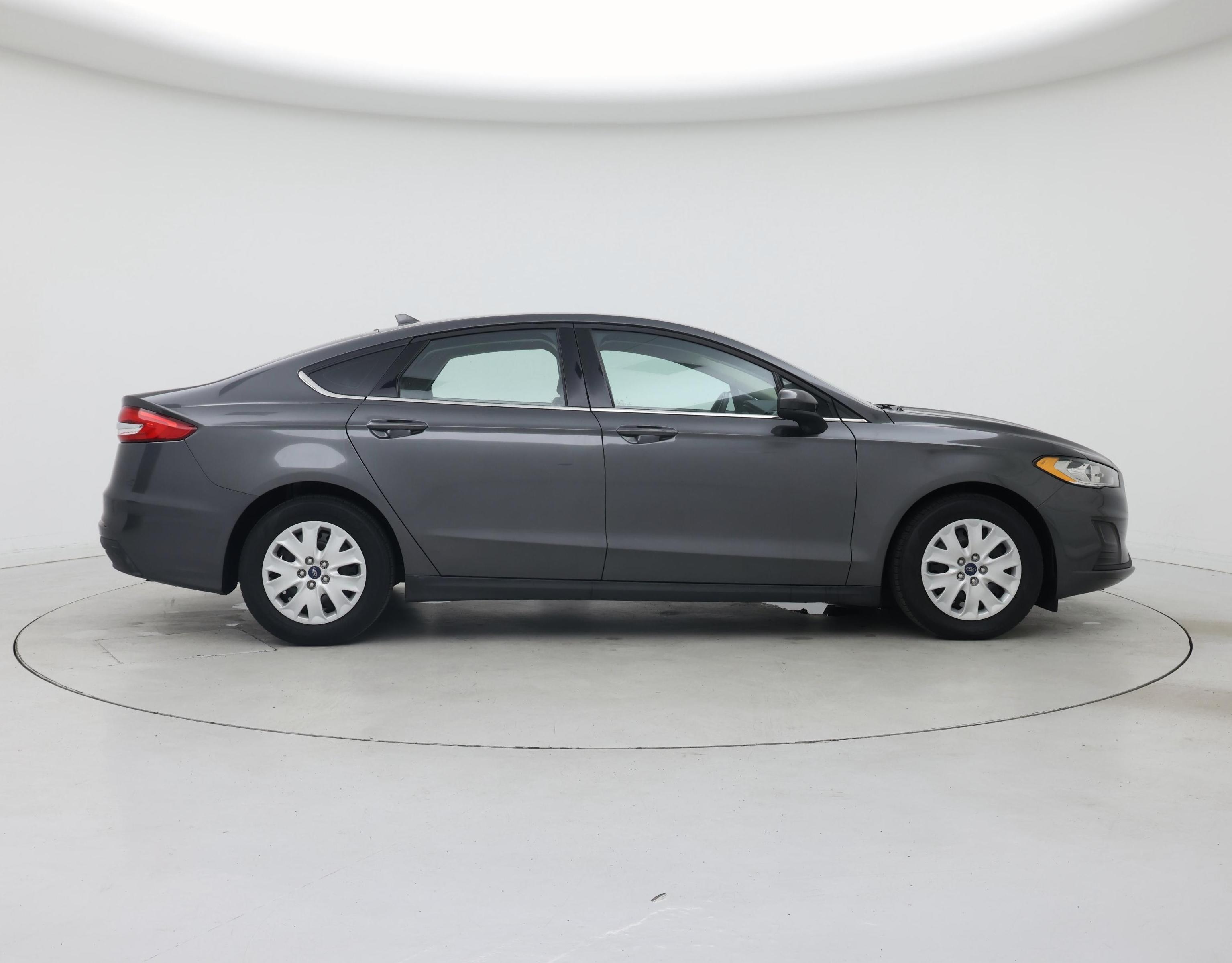 Thumbnail: 2020 Ford Fusion - 7