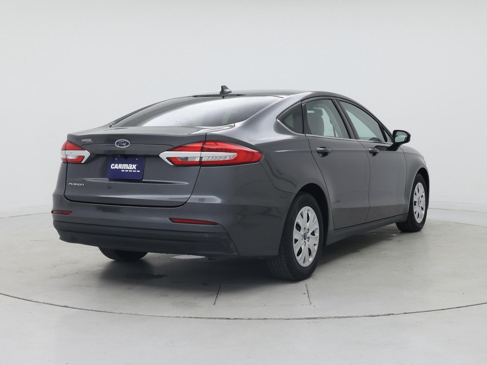 2020 Ford Fusion S - Photo 9
