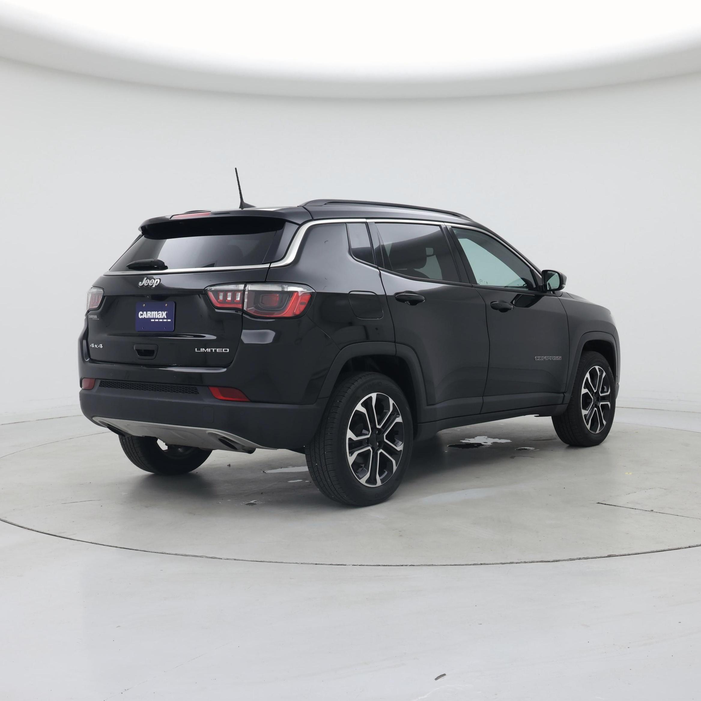 Thumbnail: 2023 Jeep Compass - 8