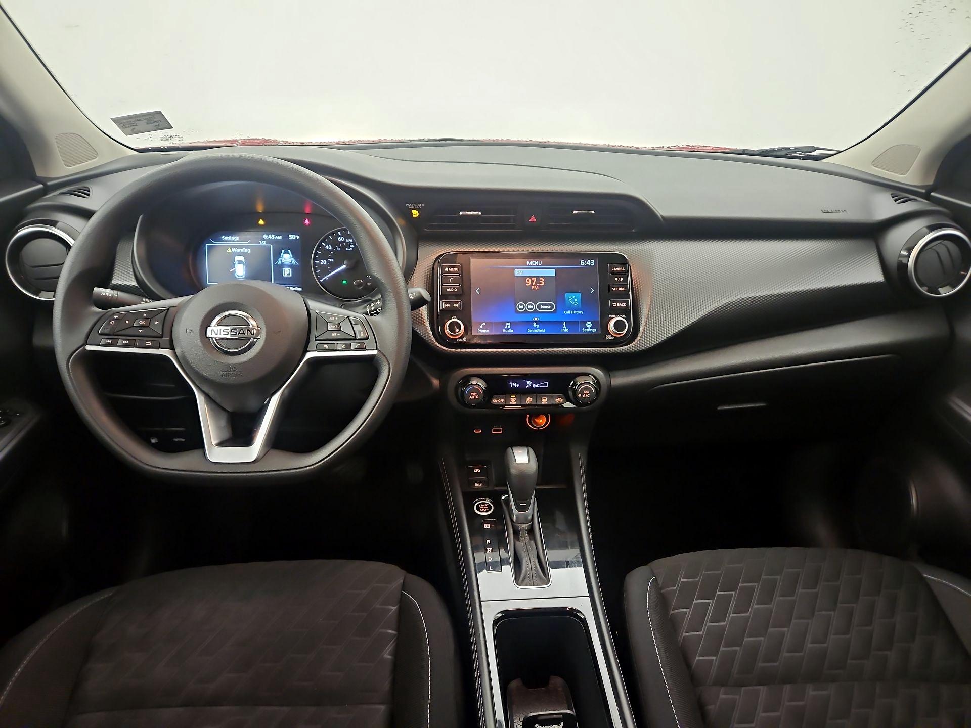 Thumbnail: 2021 Nissan Kicks - 9