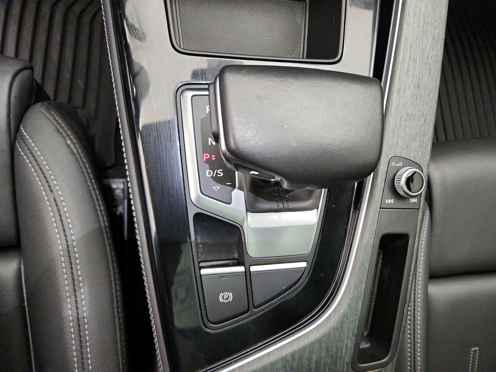 2023 Audi A4 Premium Plus - Photo 19
