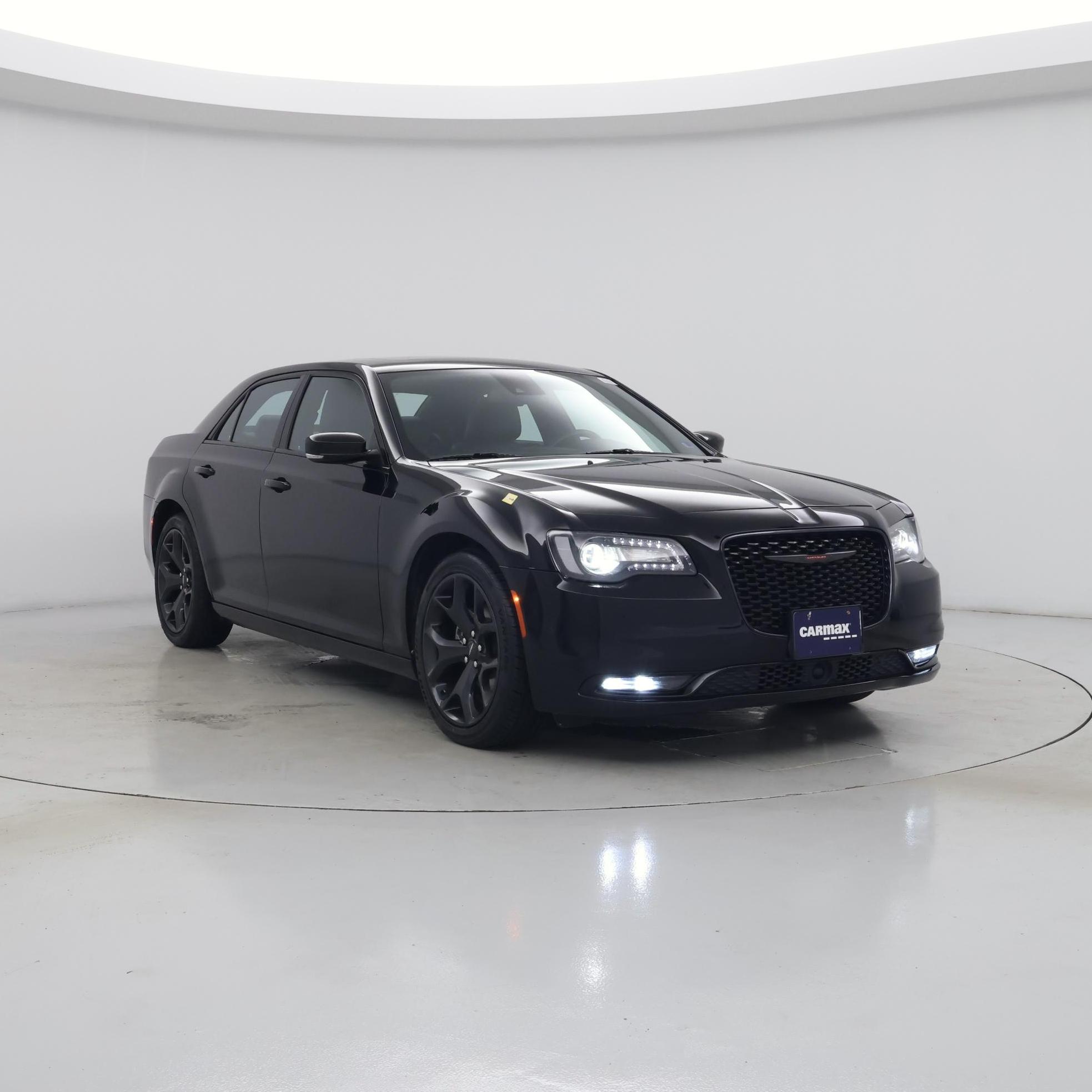 Black 2022 Chrysler 300 Sedan Rear-Wheel Drive Automatic