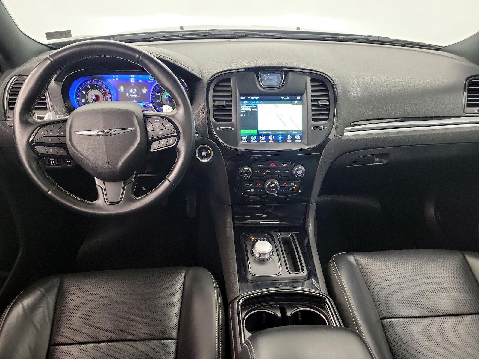 2022 Chrysler 300 S - Photo 10