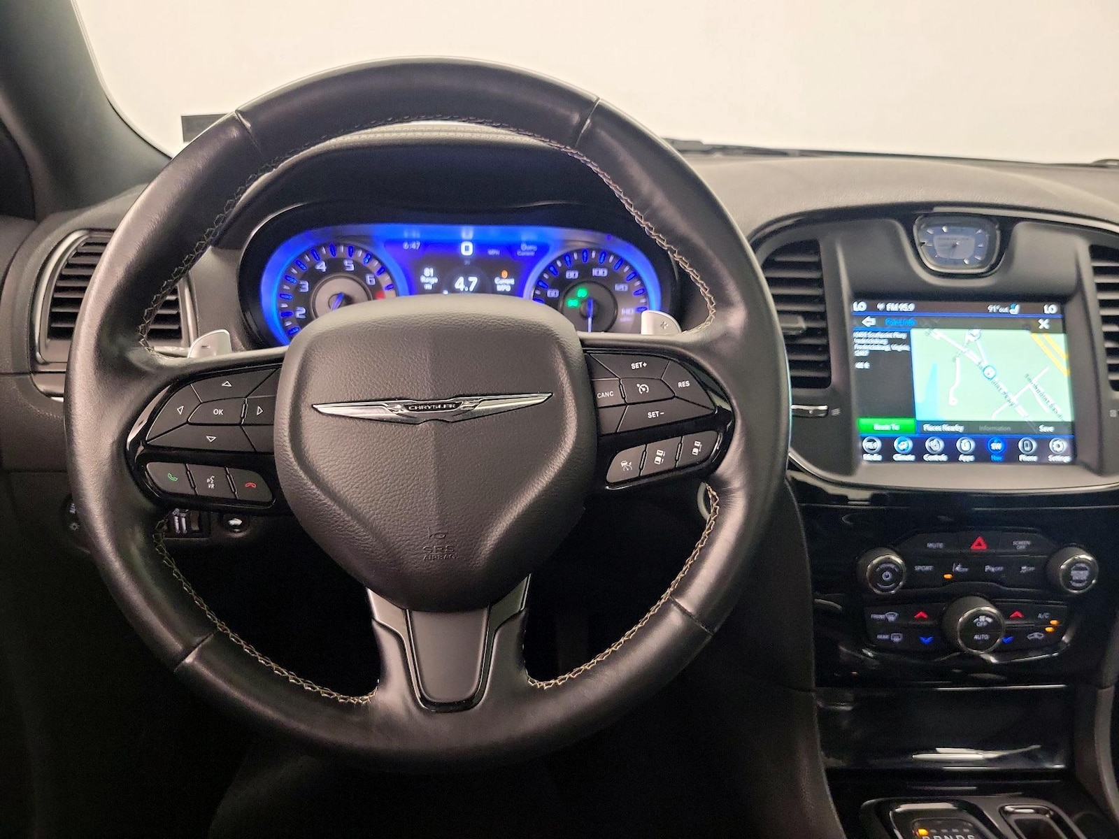 2022 Chrysler 300 S - Photo 11