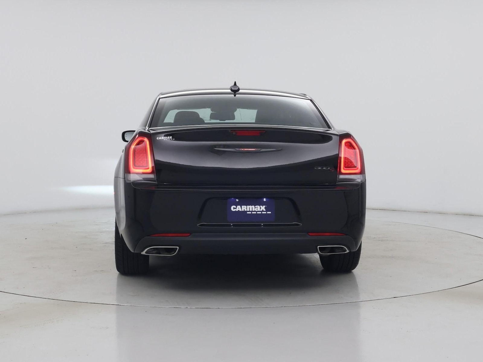 2022 Chrysler 300 S - Photo 7