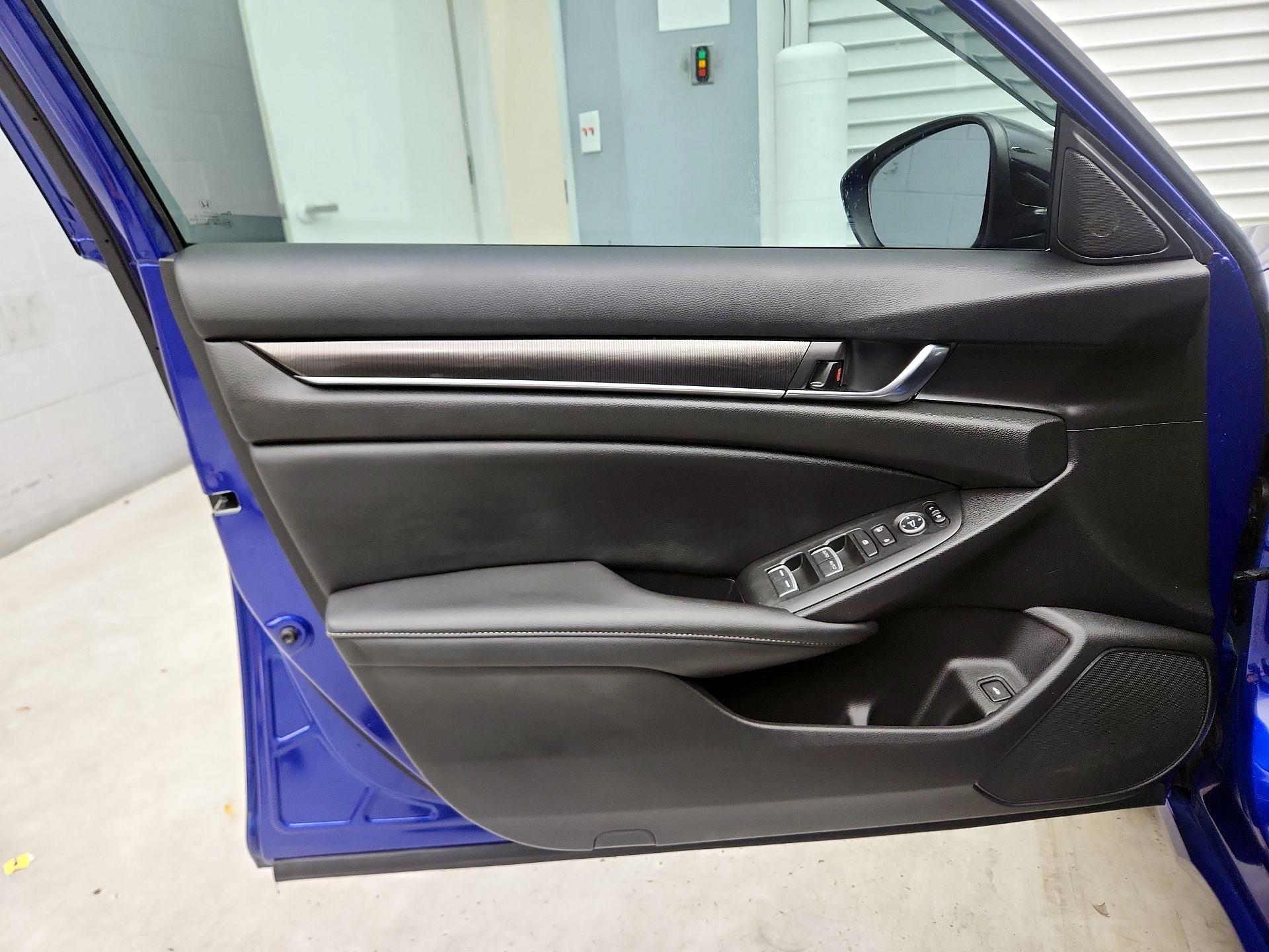 Thumbnail: 2021 Honda Accord - 12