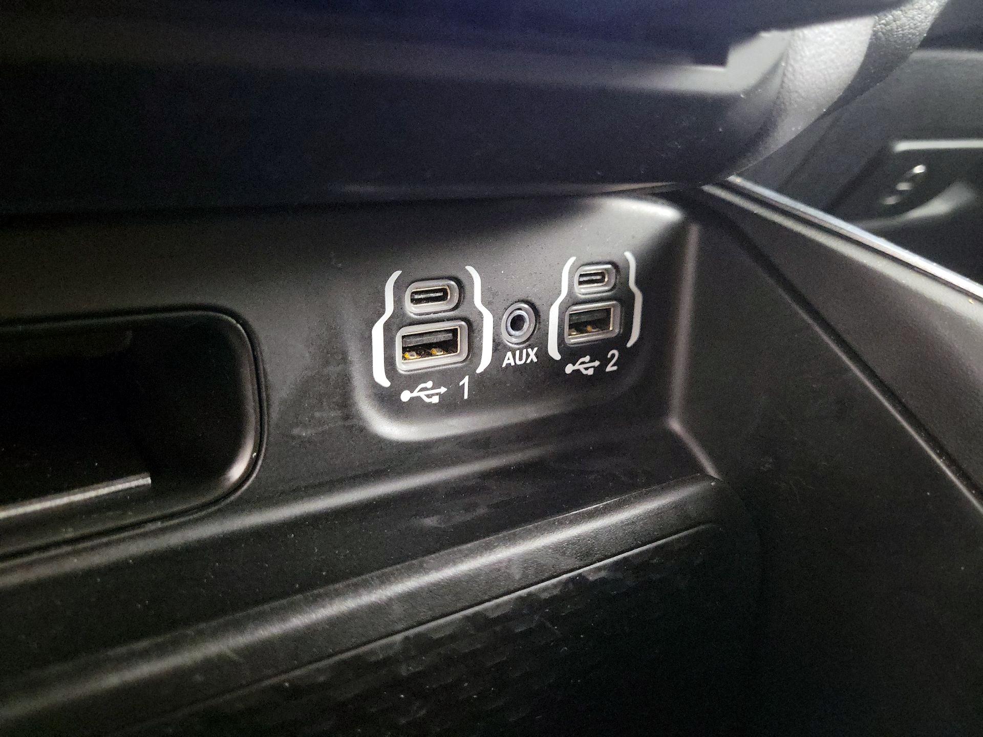 Thumbnail: 2022 RAM 1500 - 17