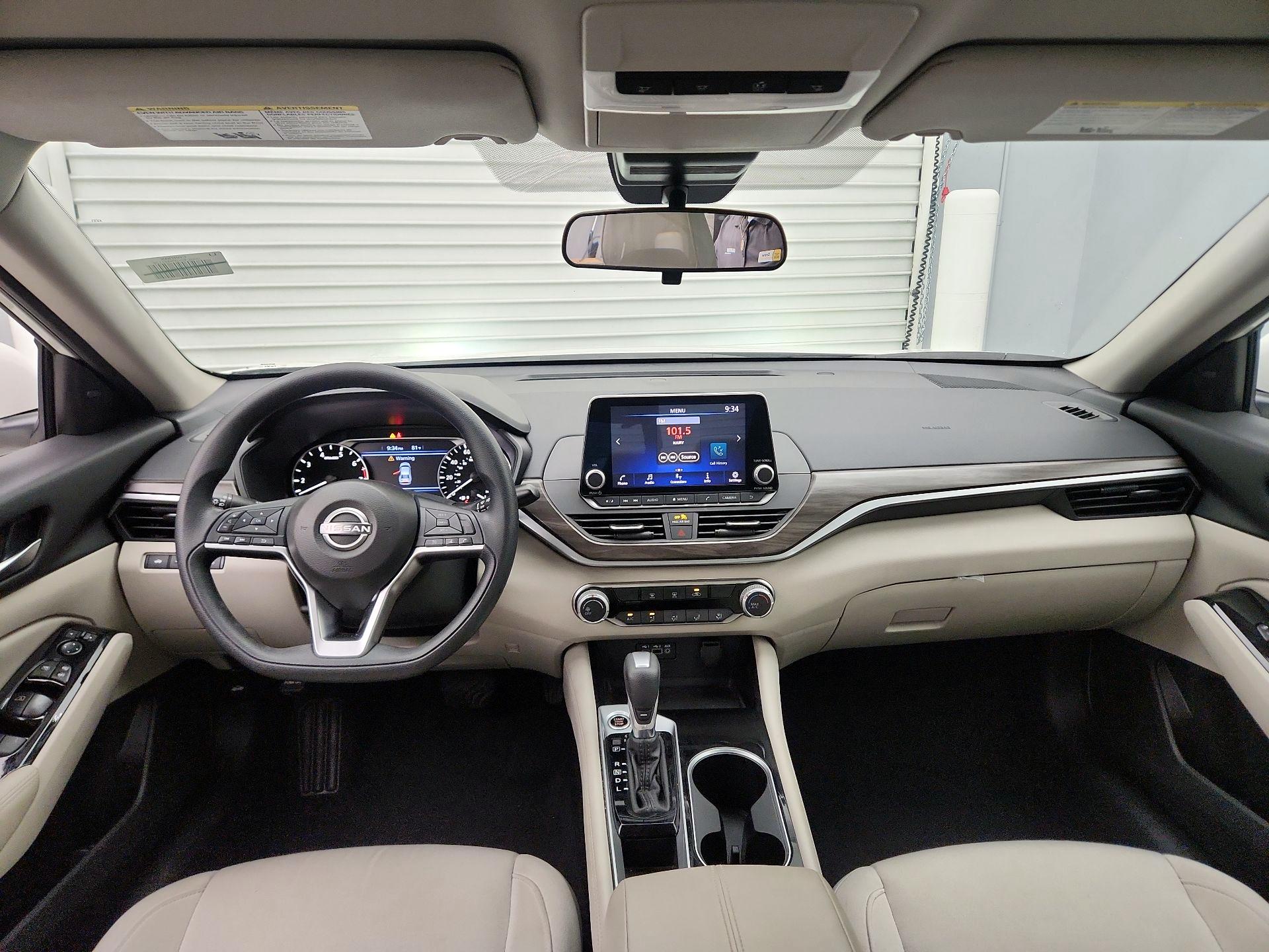 Thumbnail: 2023 Nissan Altima - 9