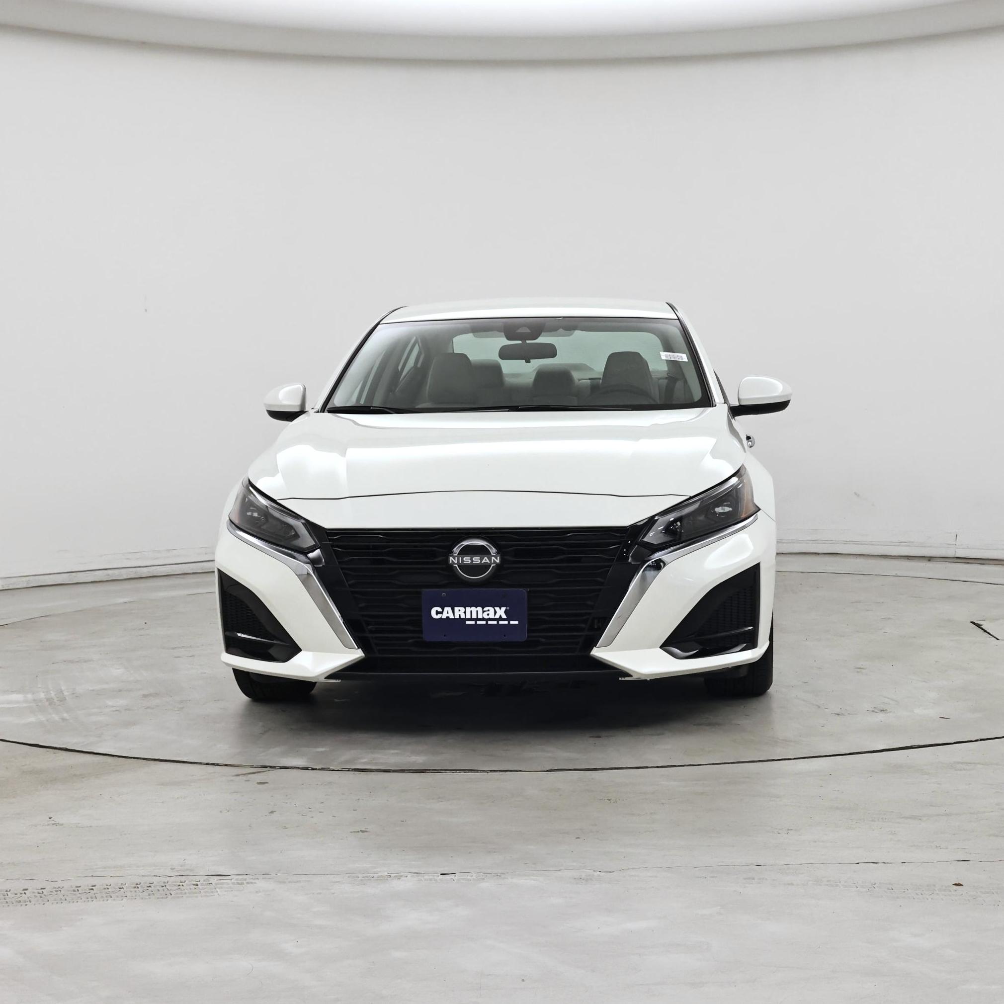 Thumbnail: 2023 Nissan Altima - 5