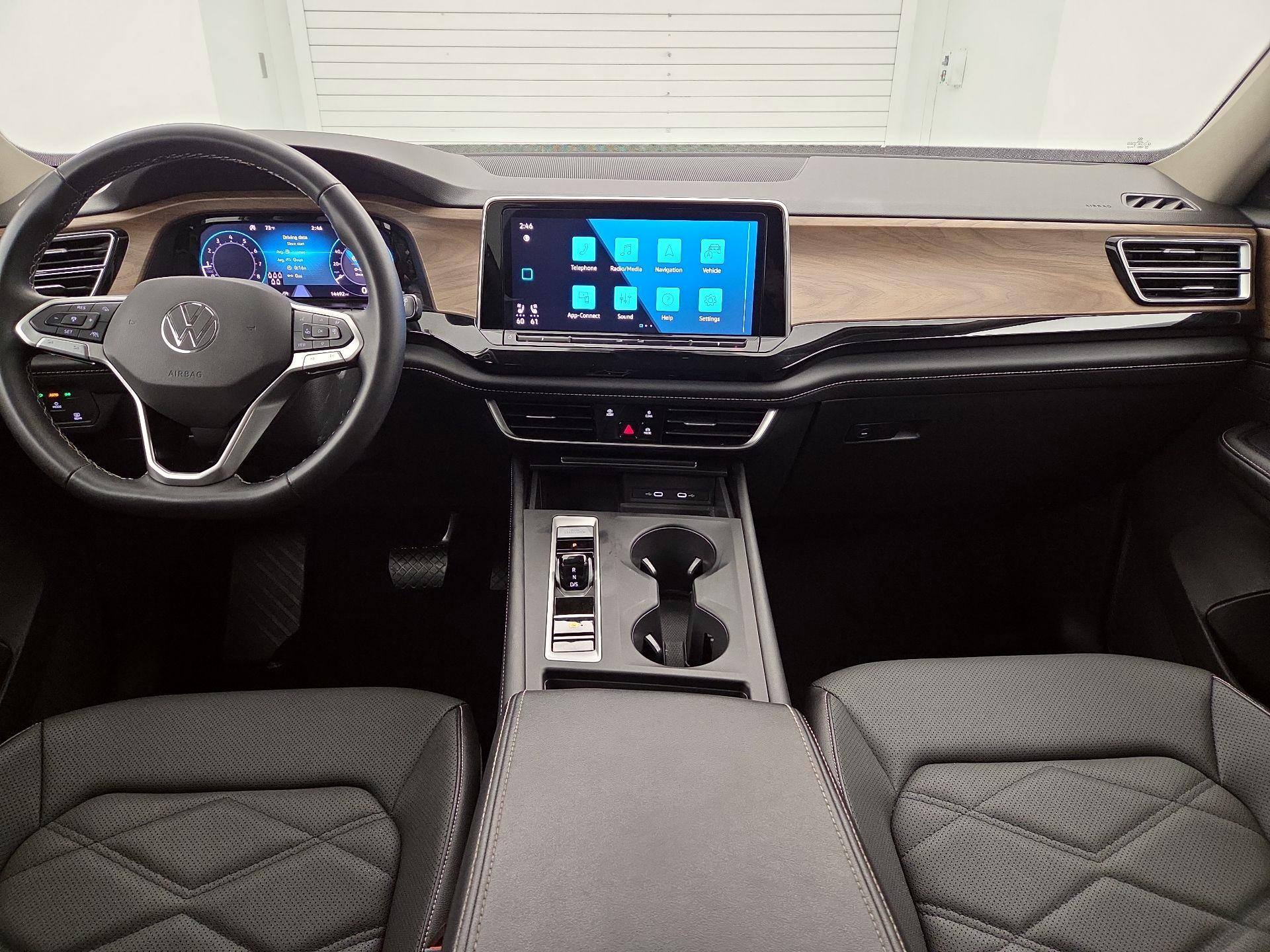 Thumbnail: 2024 Volkswagen Atlas - 9