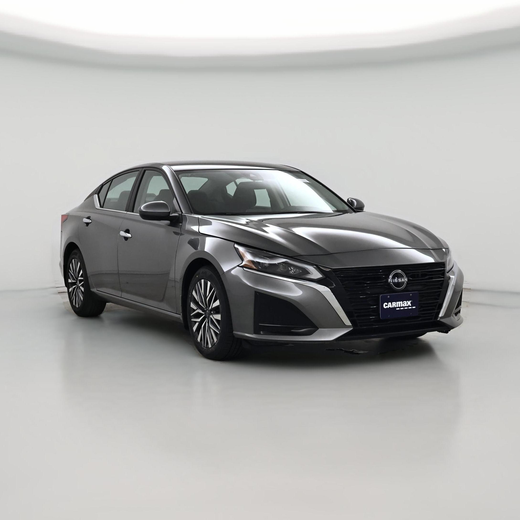 Thumbnail: 2023 Nissan Altima - 1