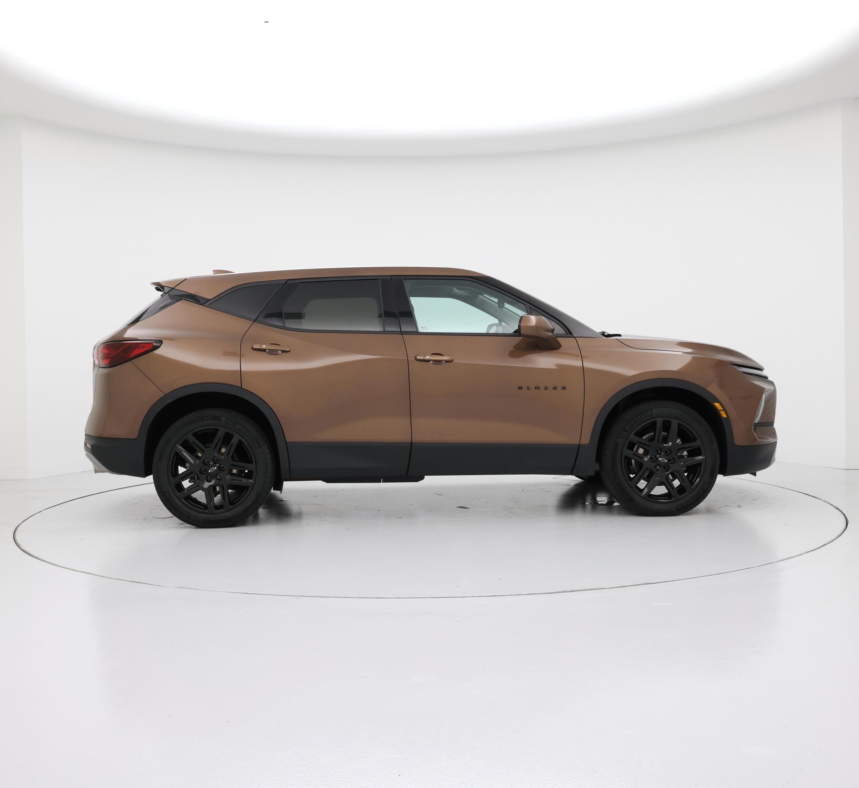 Thumbnail: 2023 Chevrolet Blazer - 7