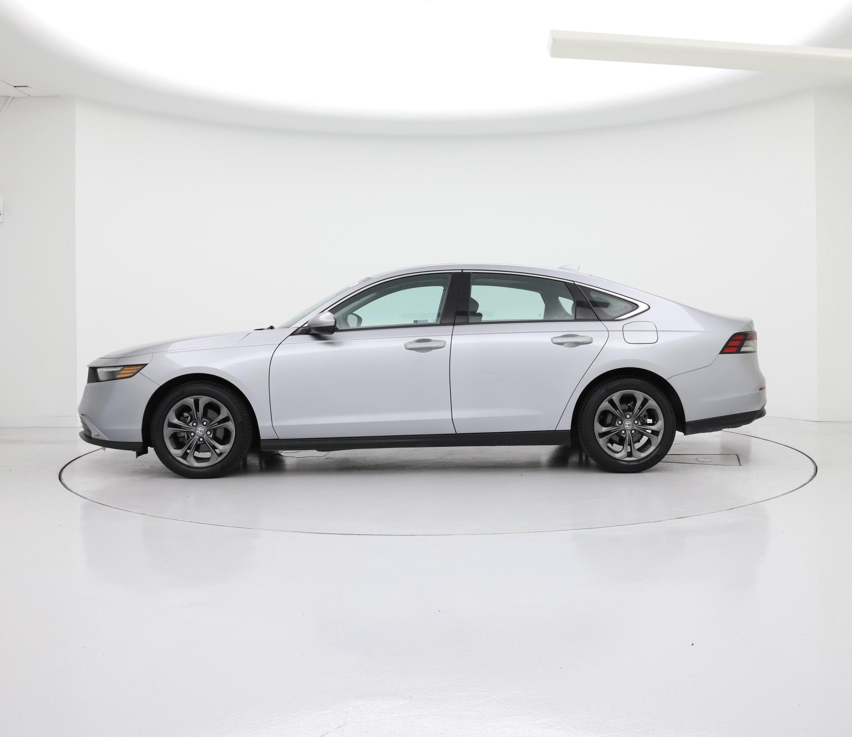 Thumbnail: 2023 Honda Accord - 3
