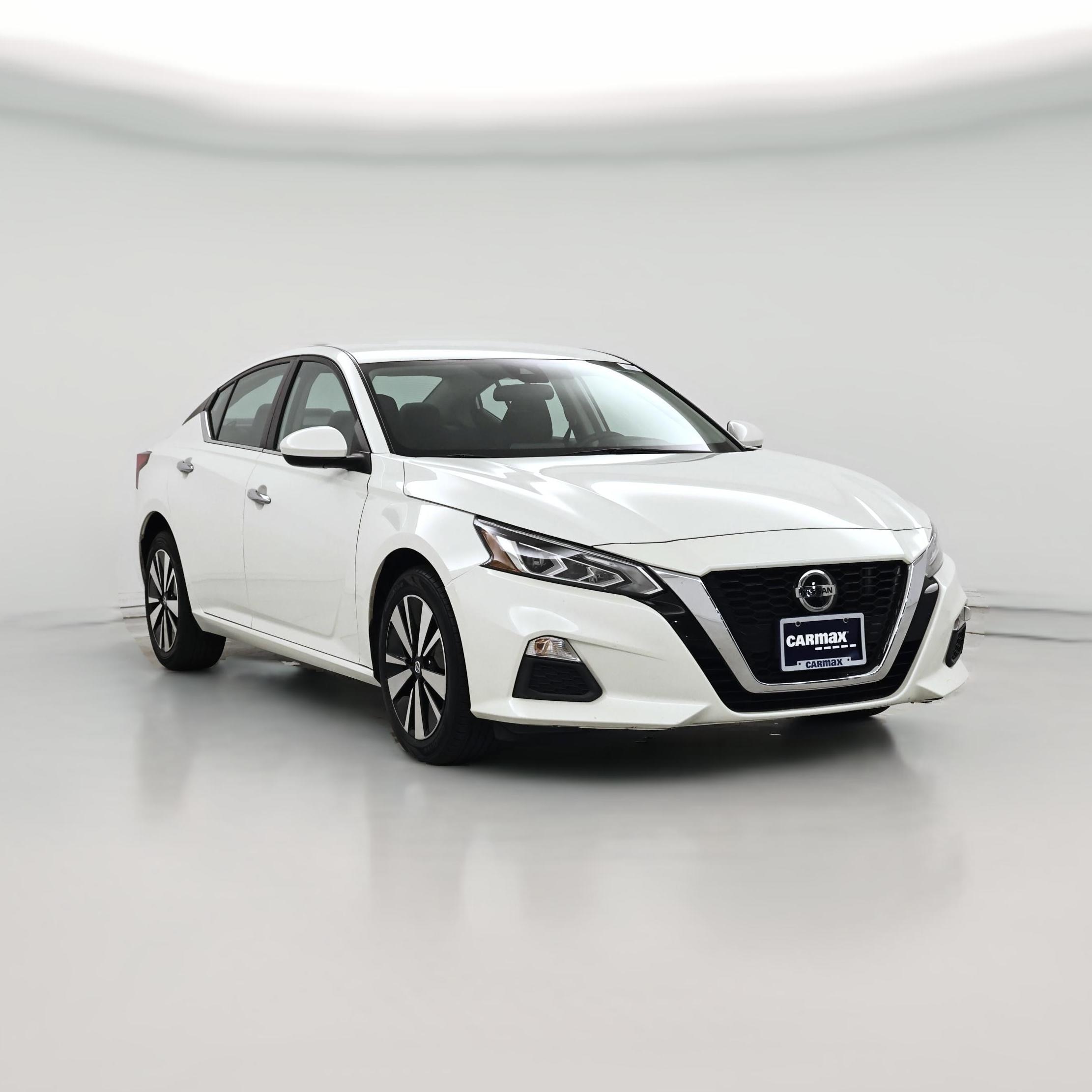 Thumbnail: 2022 Nissan Altima - 1