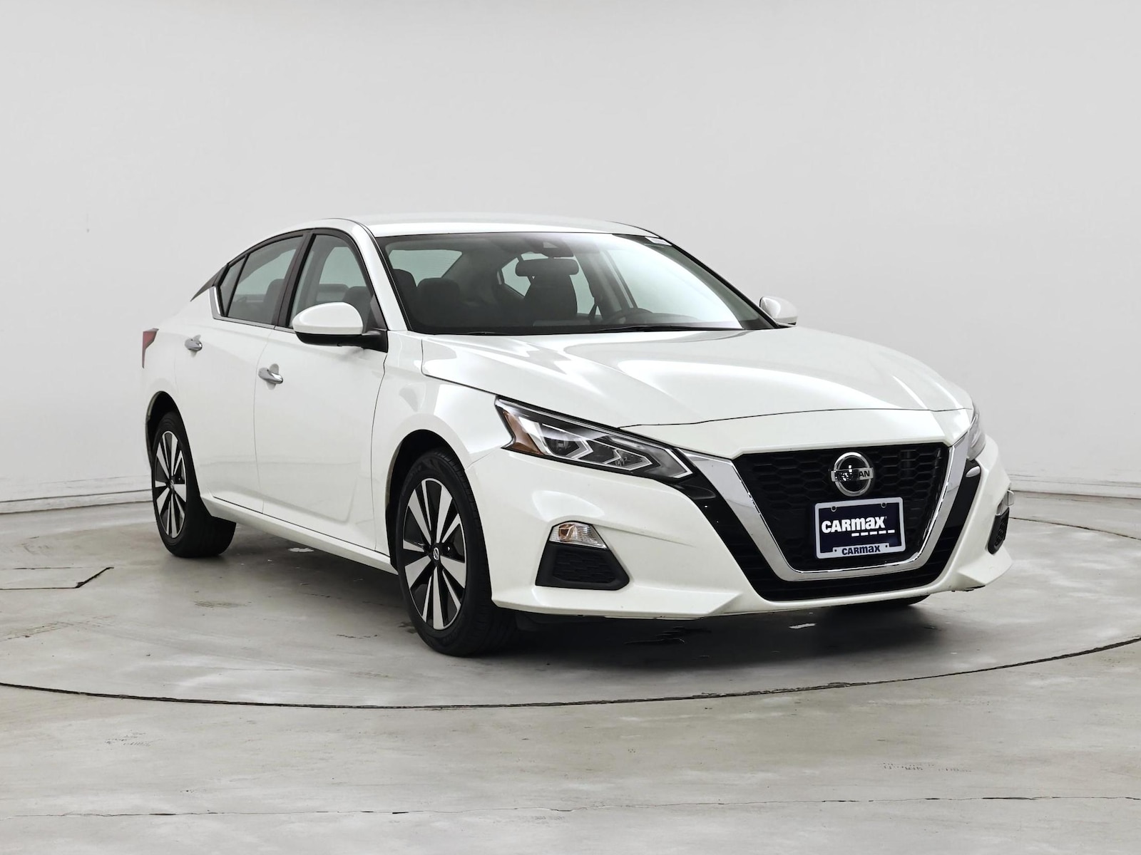 2022 Nissan Altima SV - Photo 2