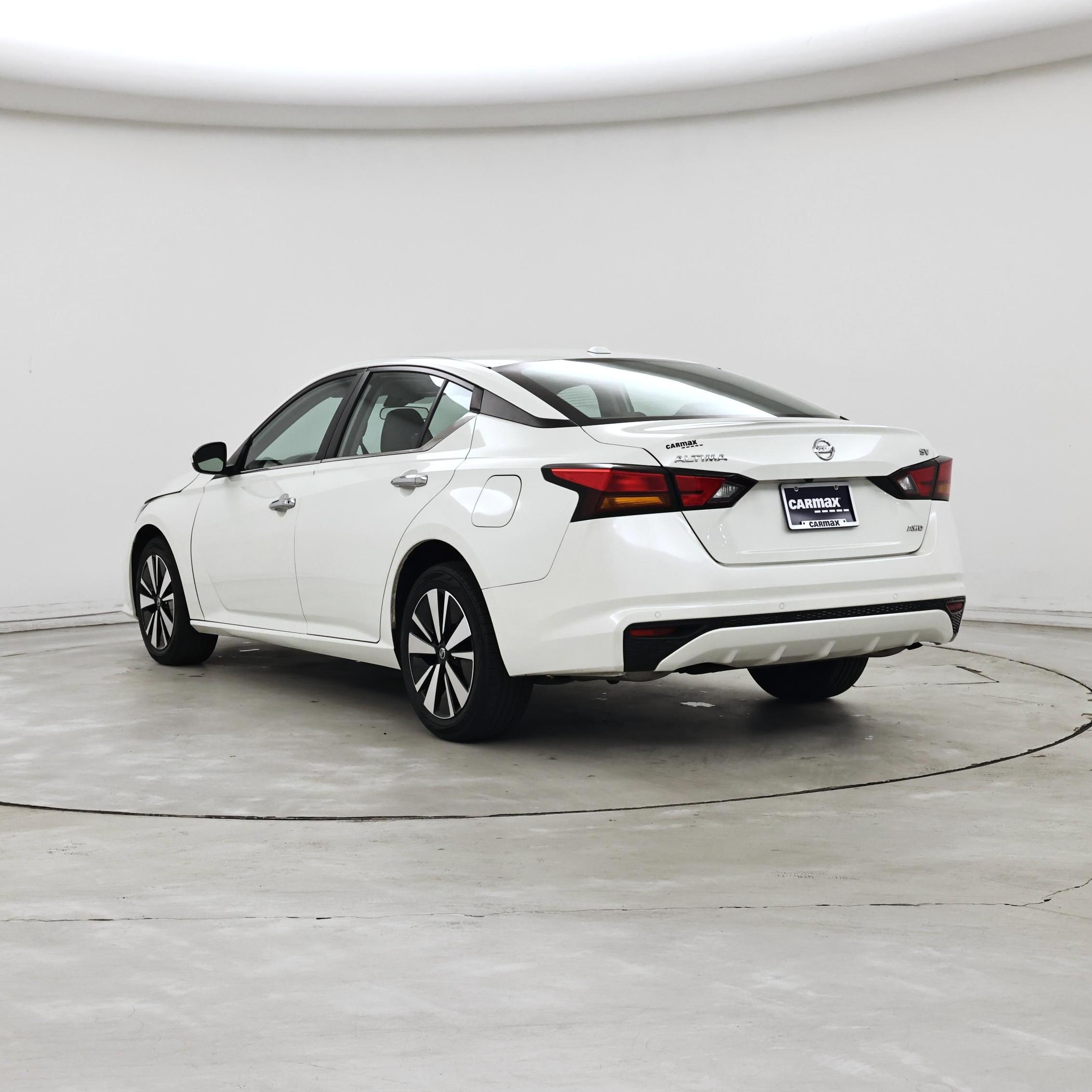 Thumbnail: 2022 Nissan Altima - 2
