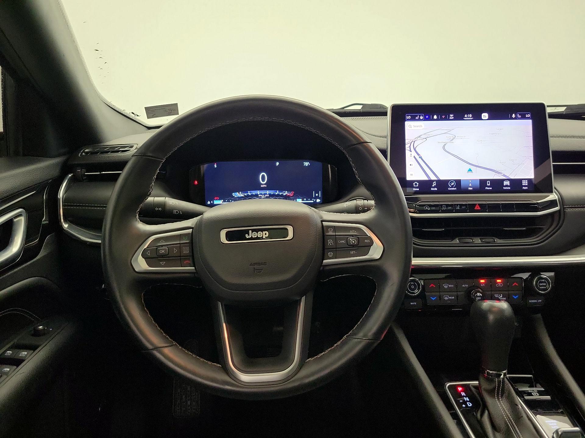 Thumbnail: 2022 Jeep Compass - 10