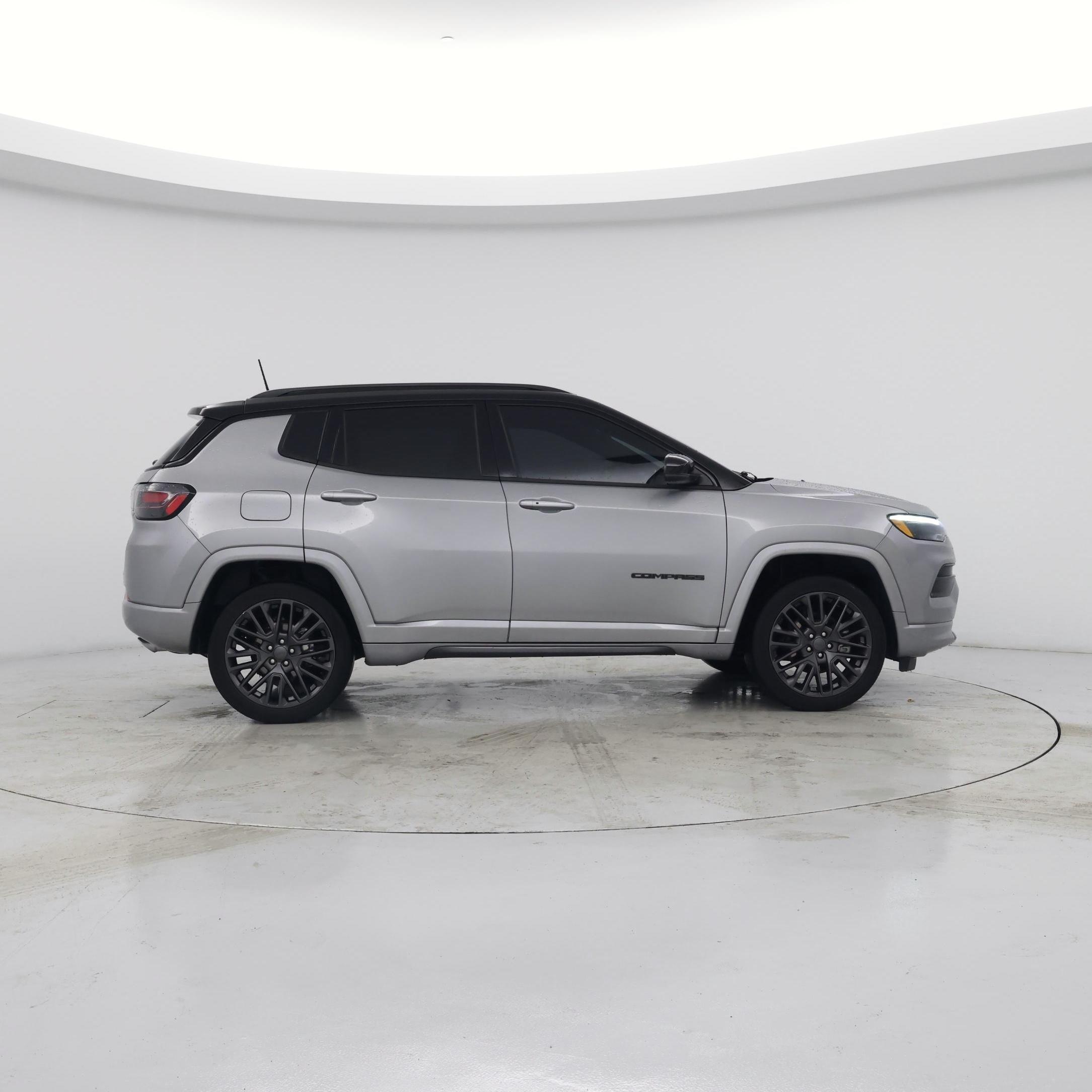 Thumbnail: 2022 Jeep Compass - 7