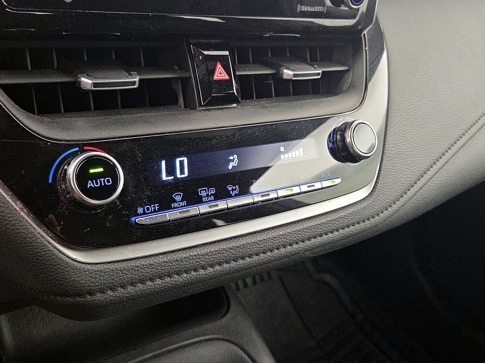 2021 Toyota Corolla Nightshade - Photo 17