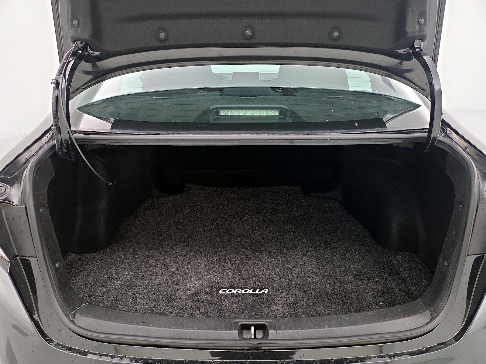 2021 Toyota Corolla Nightshade - Photo 21