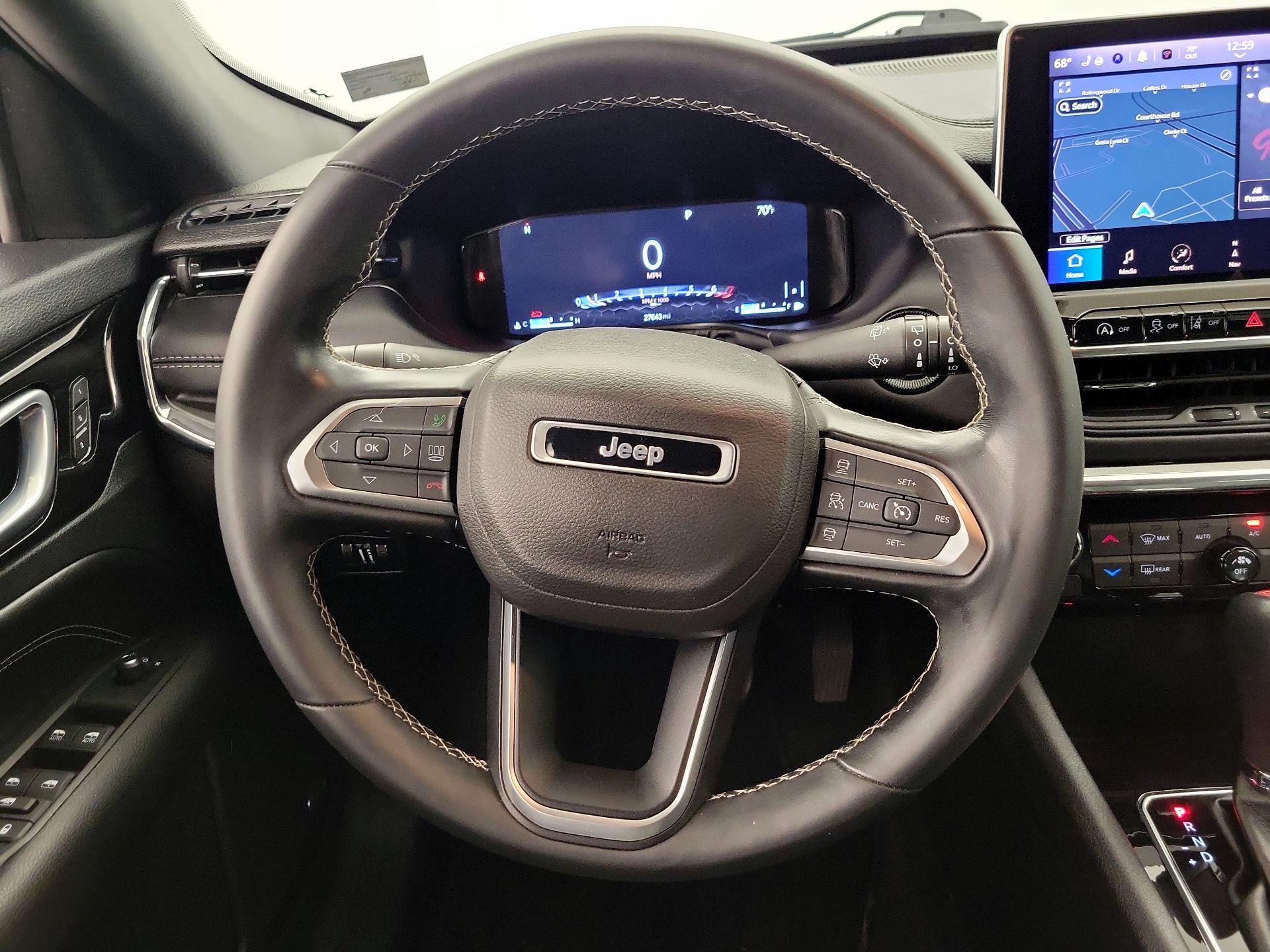 Thumbnail: 2022 Jeep Compass - 10