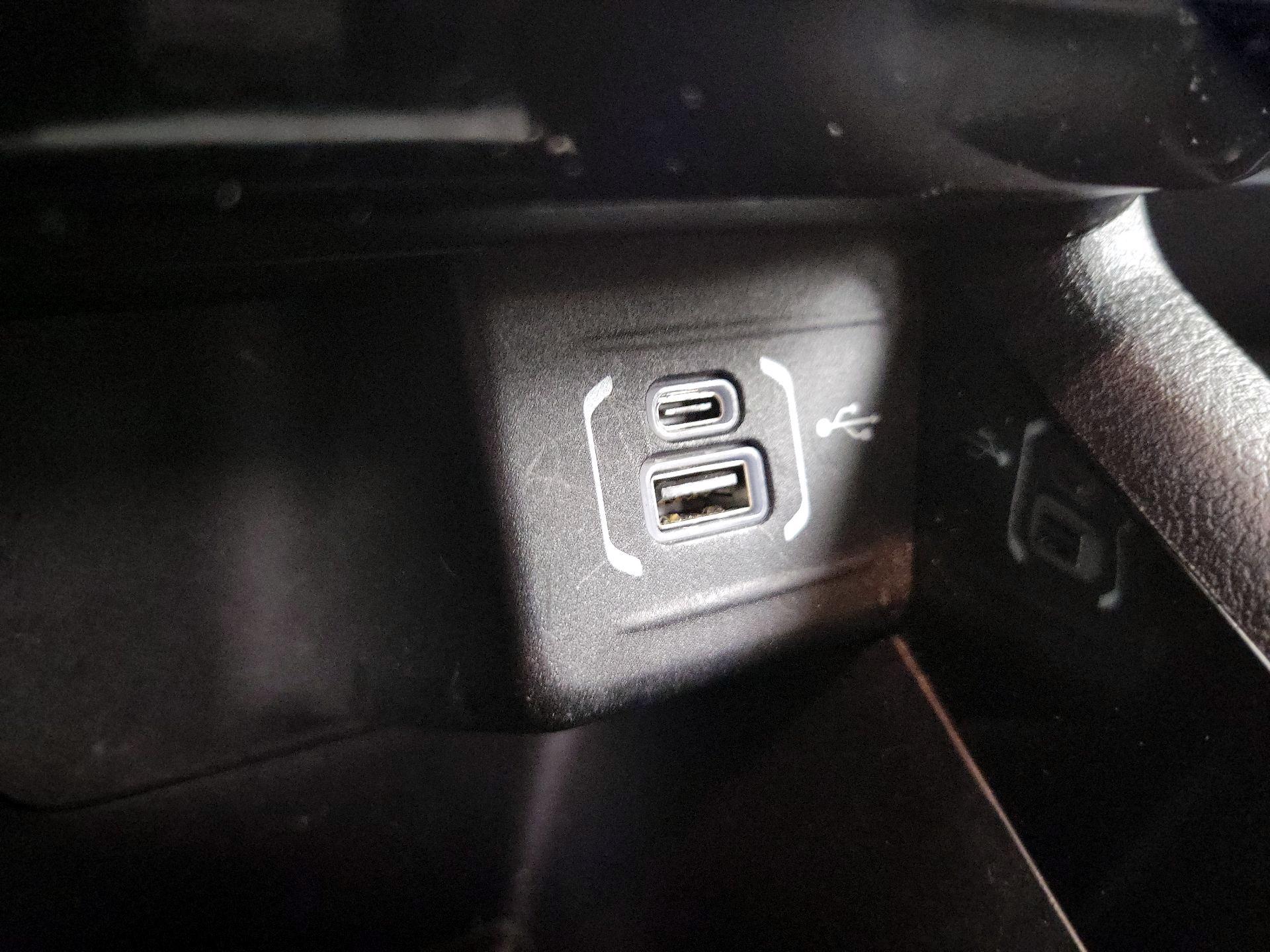 Thumbnail: 2022 Jeep Compass - 19