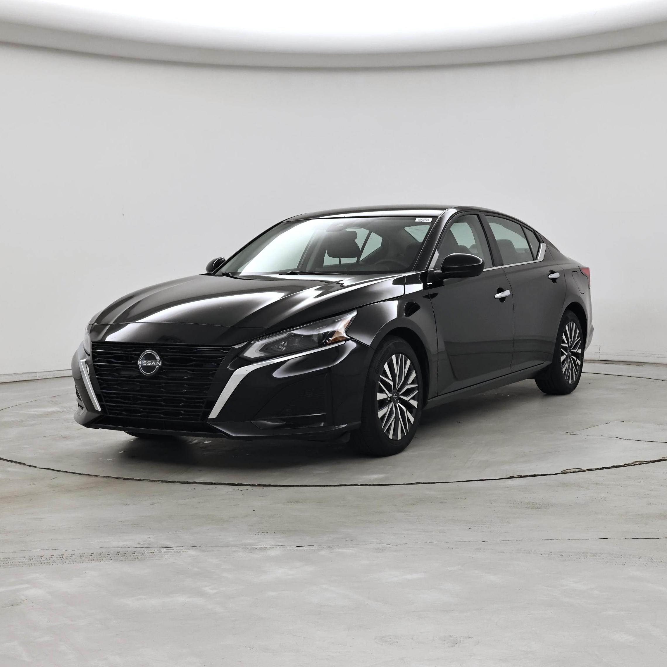 Thumbnail: 2023 Nissan Altima - 4