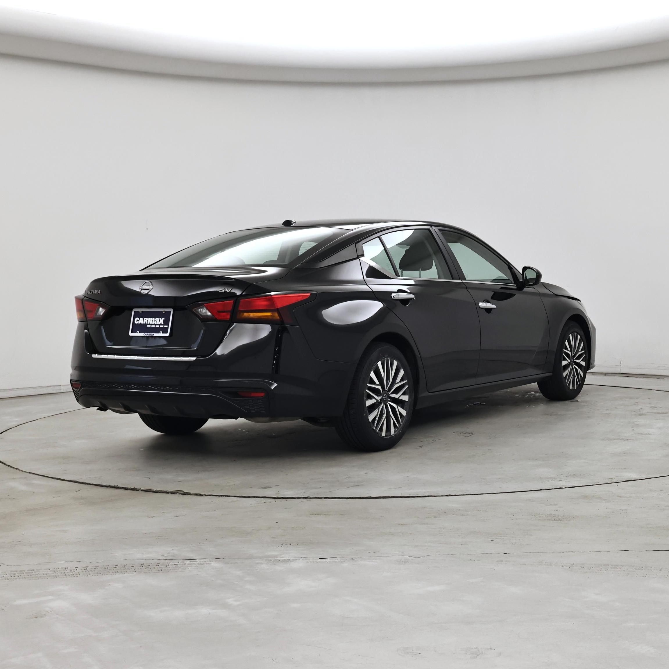 Thumbnail: 2023 Nissan Altima - 8