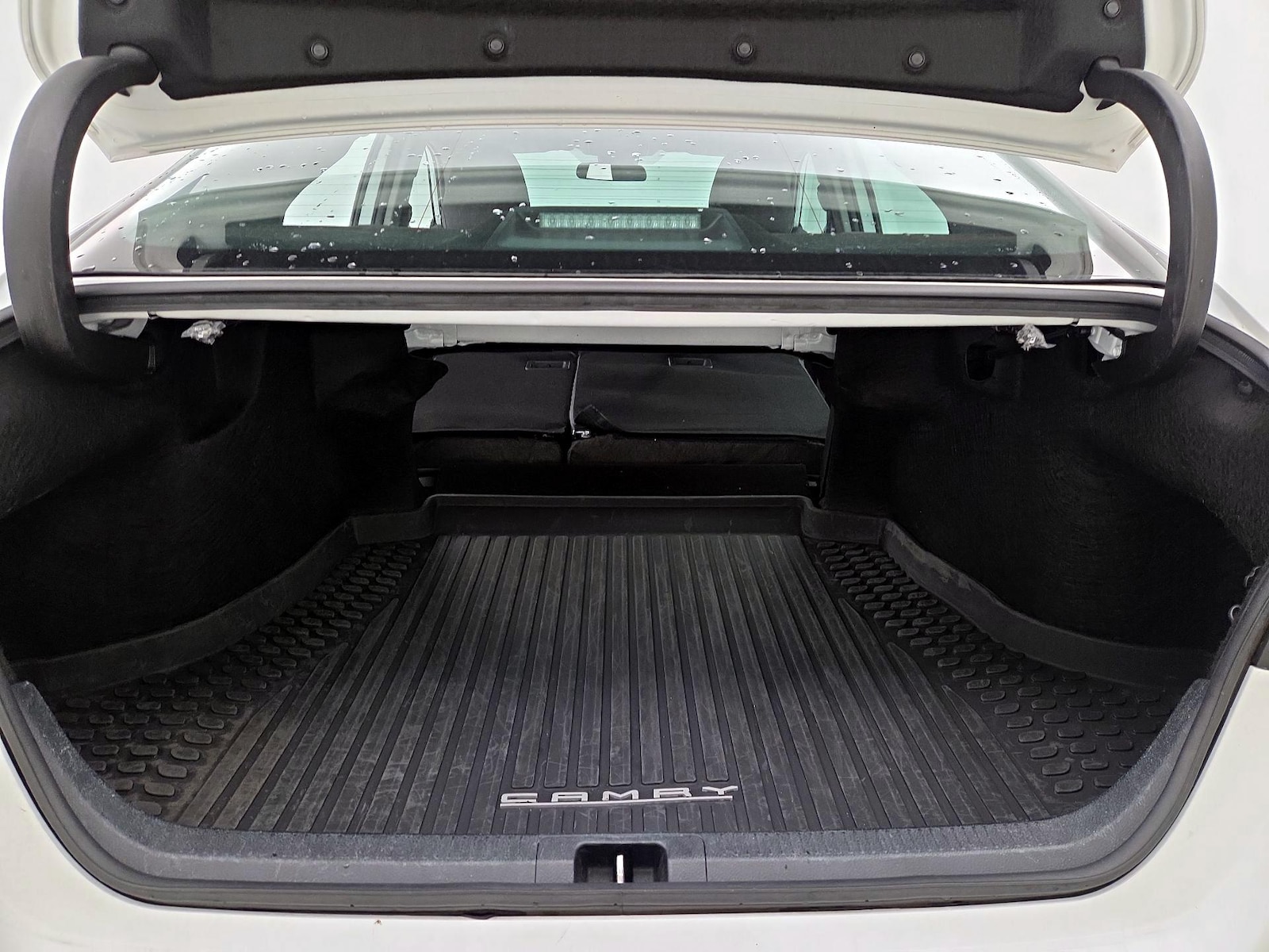 2023 Toyota Camry LE - Photo 22