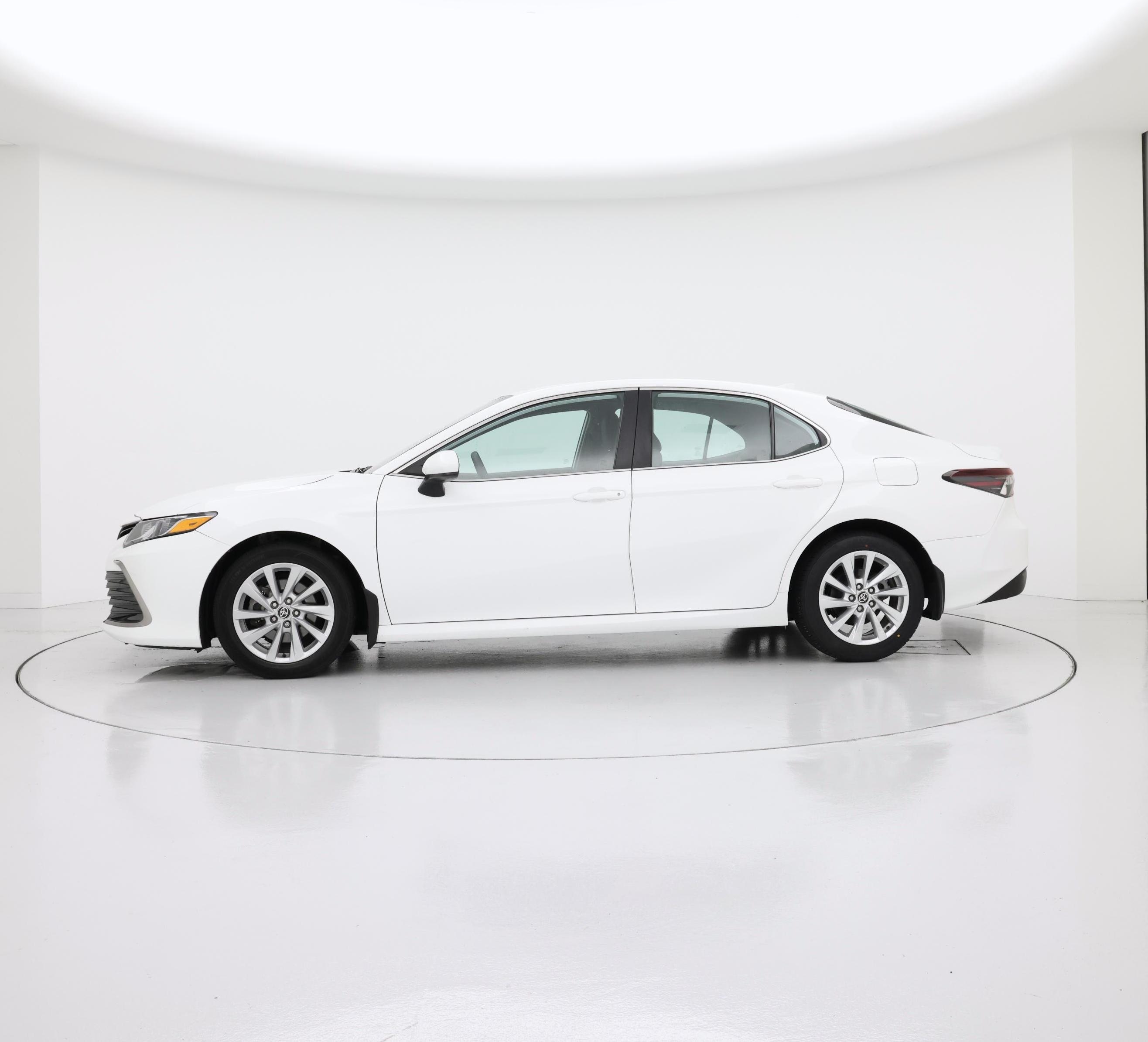 Thumbnail: 2023 Toyota Camry - 3