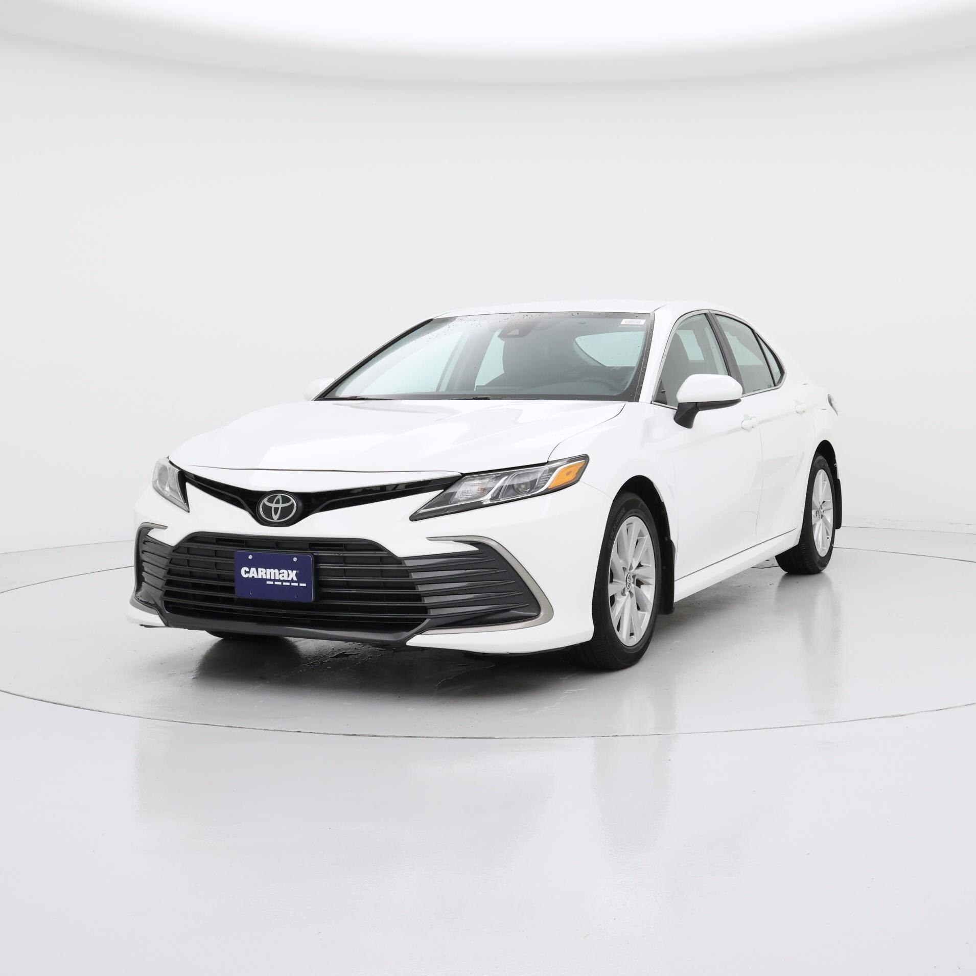 Thumbnail: 2023 Toyota Camry - 4