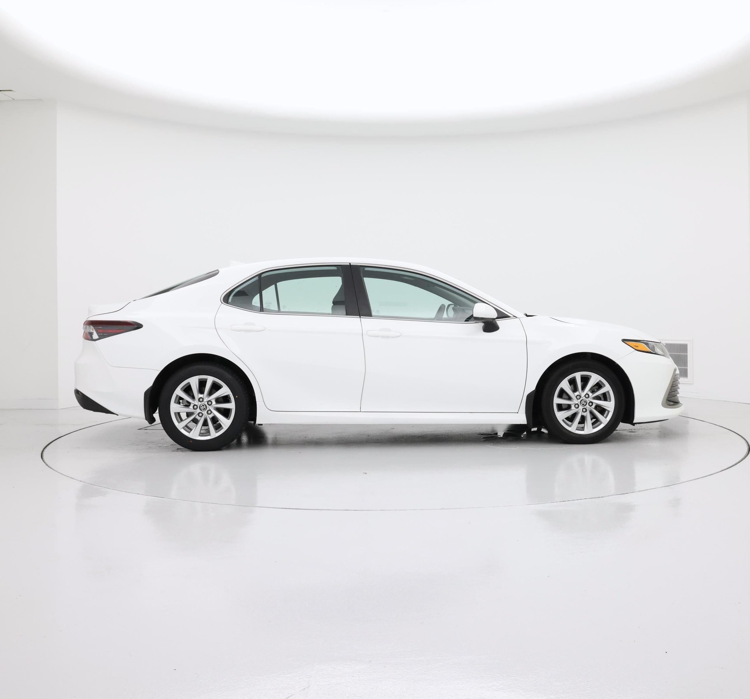 Thumbnail: 2023 Toyota Camry - 7