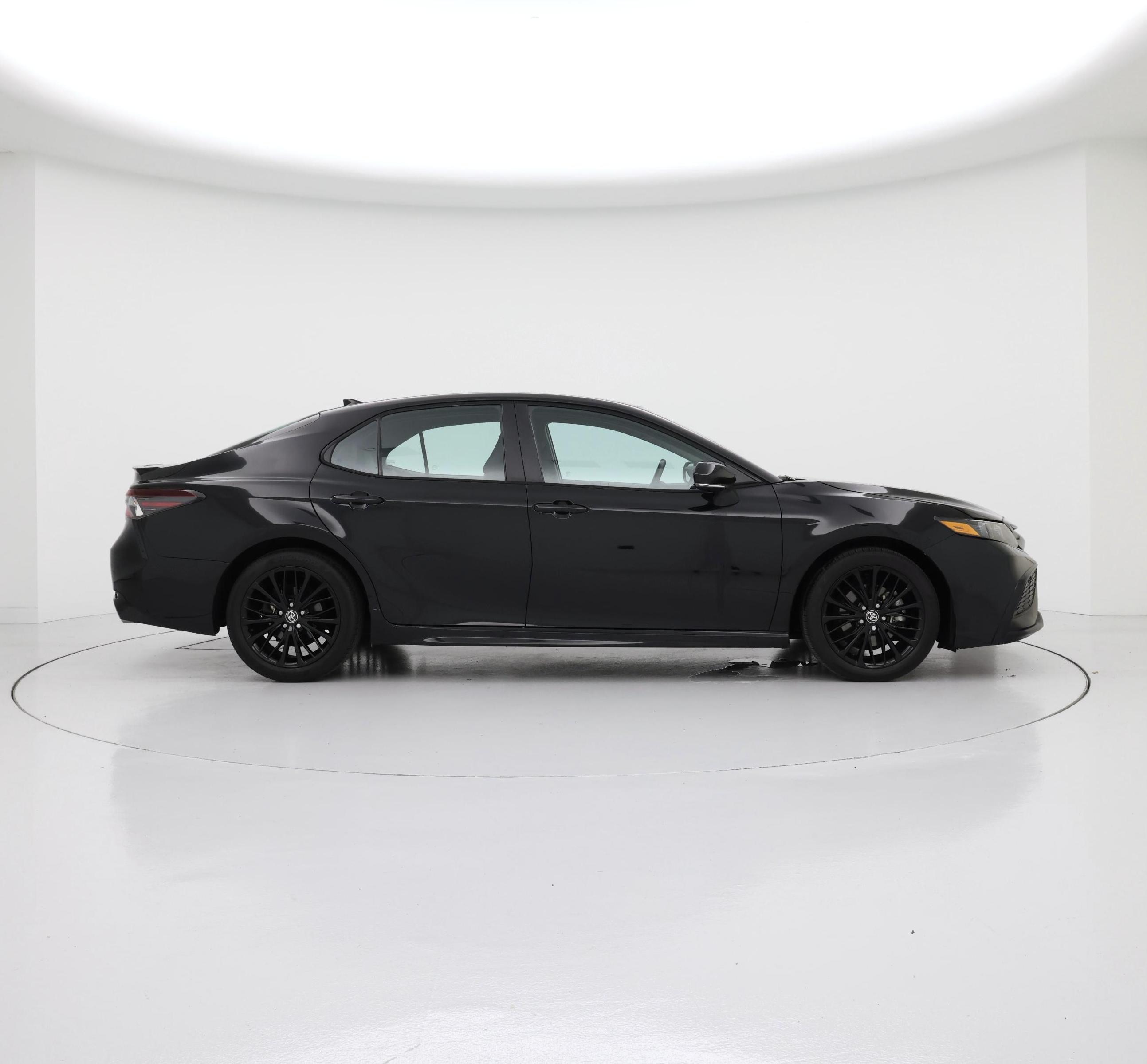 Thumbnail: 2023 Toyota Camry - 7