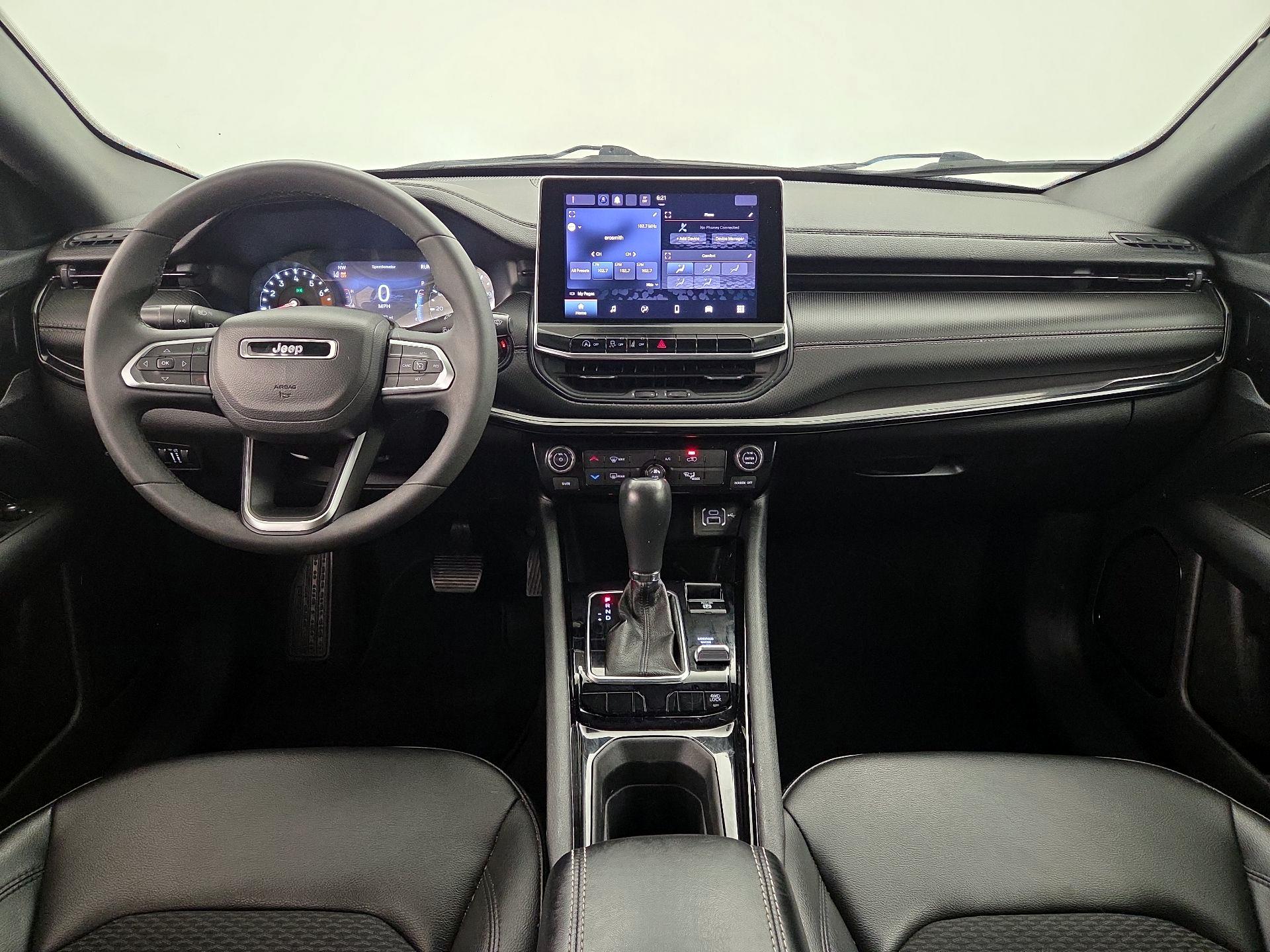 Thumbnail: 2022 Jeep Compass - 9