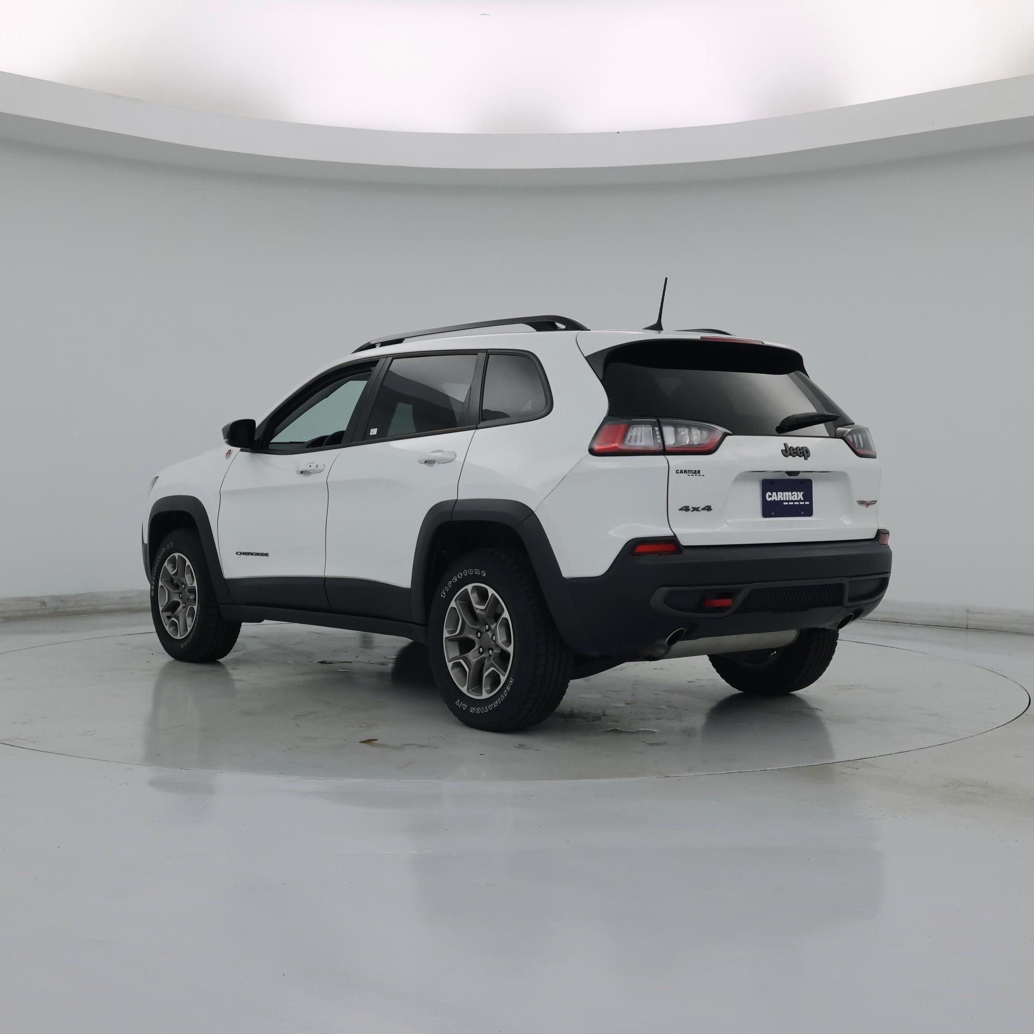Thumbnail: 2022 Jeep Cherokee - 2