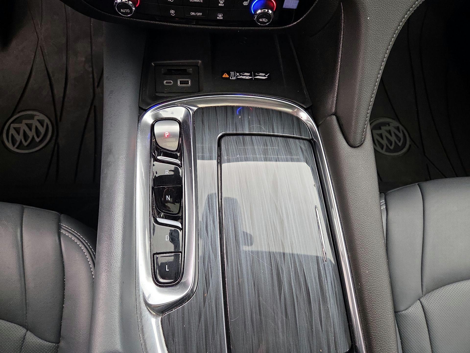 Thumbnail: 2023 Buick Enclave - 17
