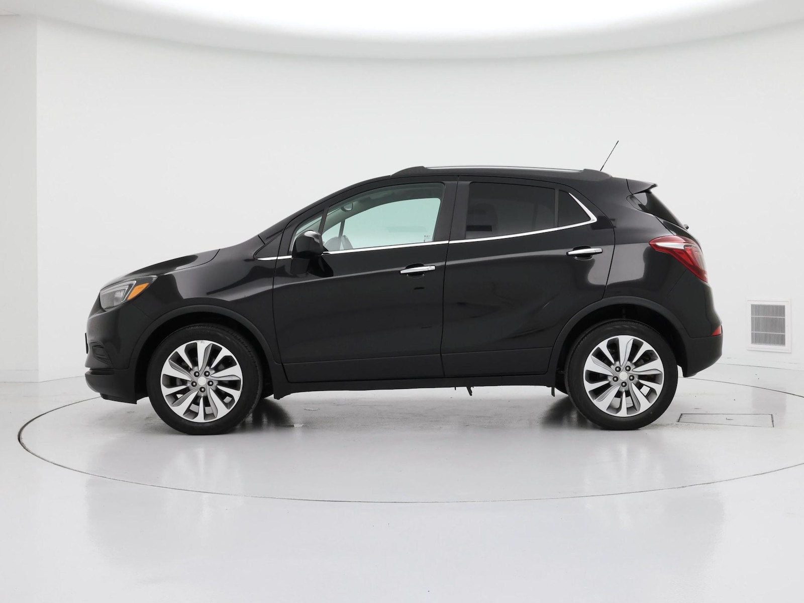 2020 Buick Encore Preferred - Photo 4