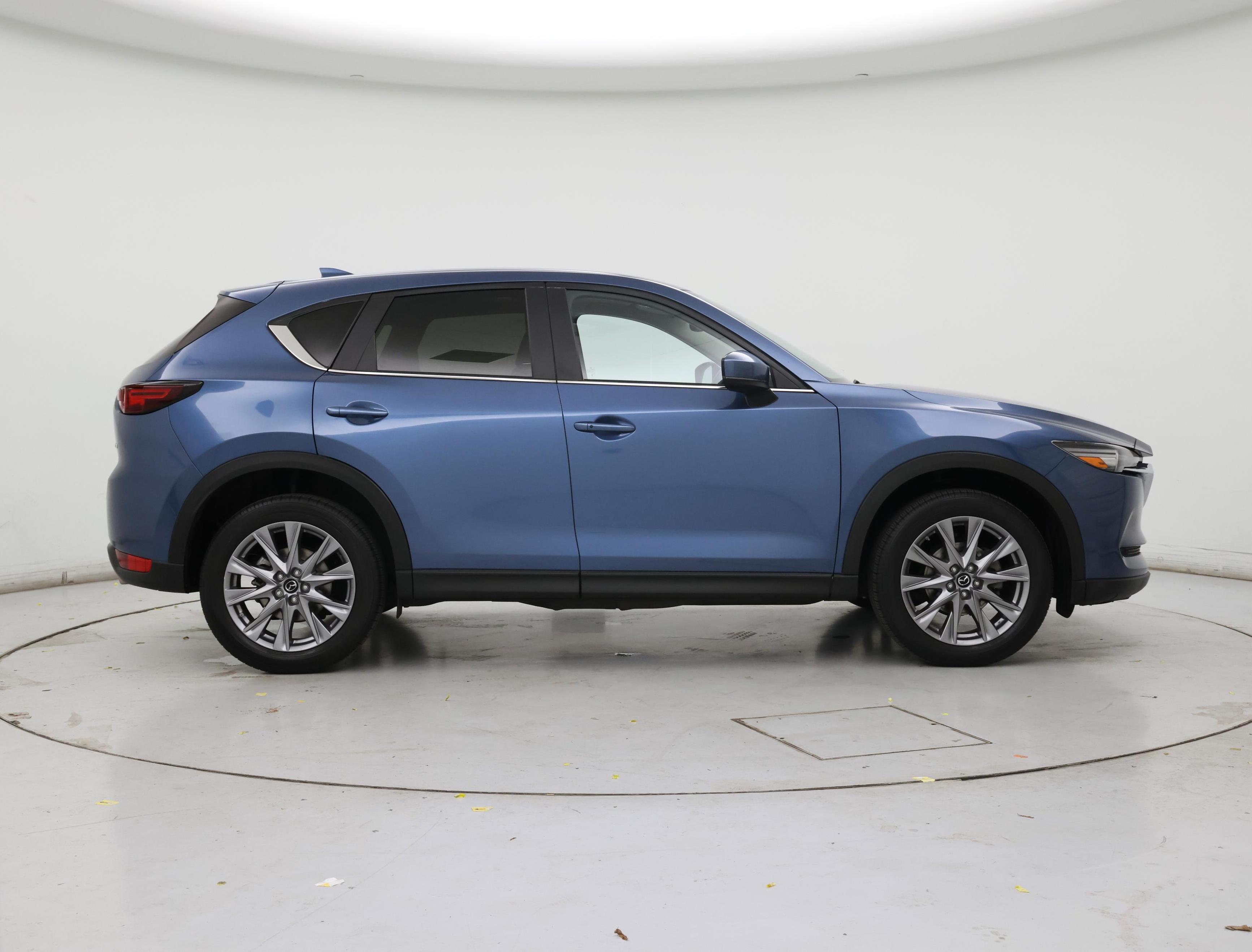 Thumbnail: 2020 Mazda CX-5 - 7