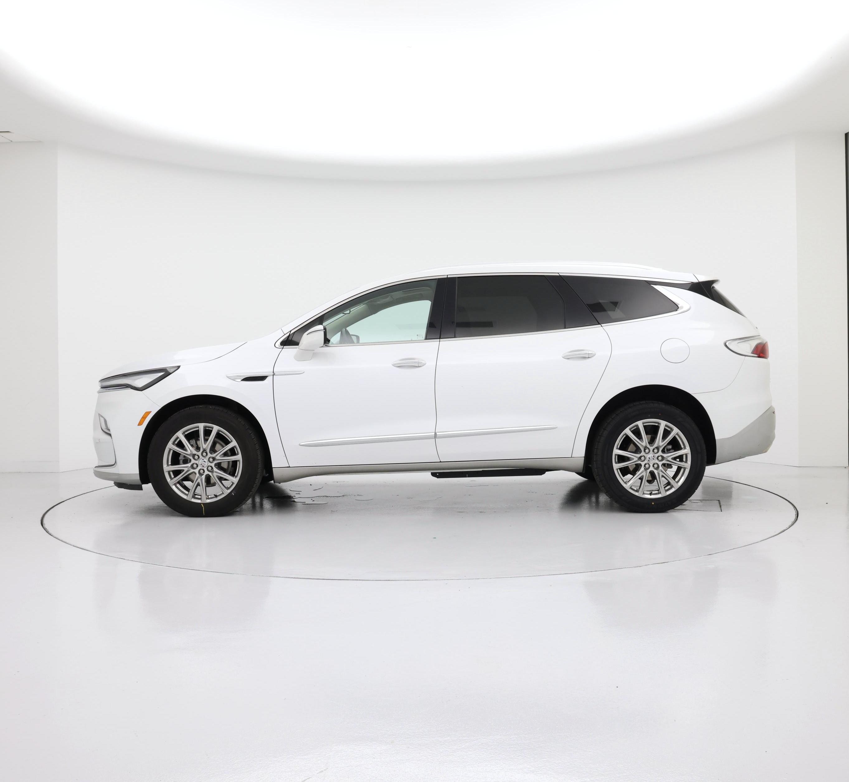 Thumbnail: 2023 Buick Enclave - 3