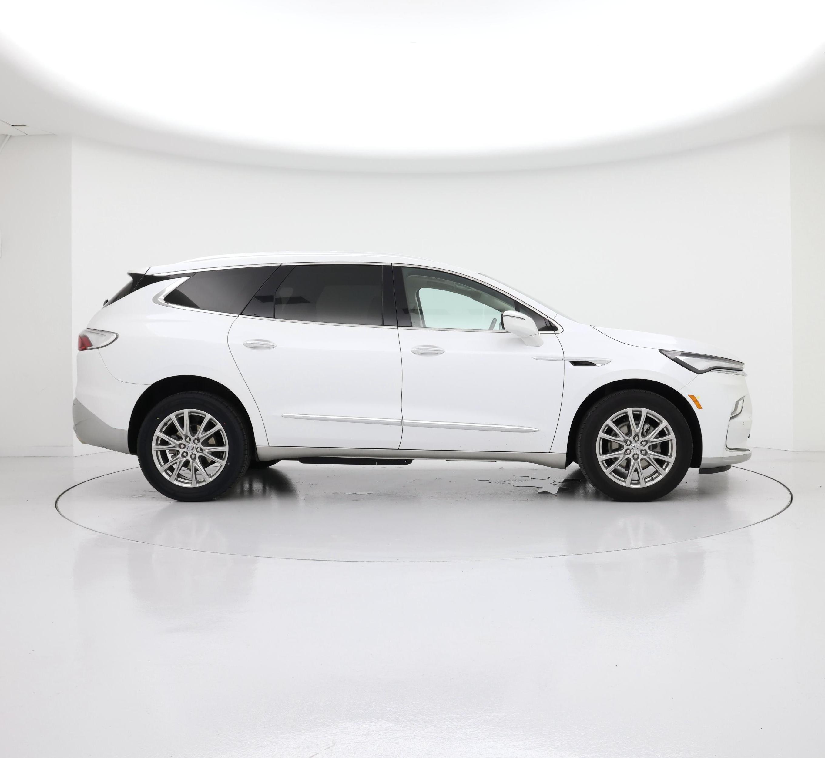 Thumbnail: 2023 Buick Enclave - 7