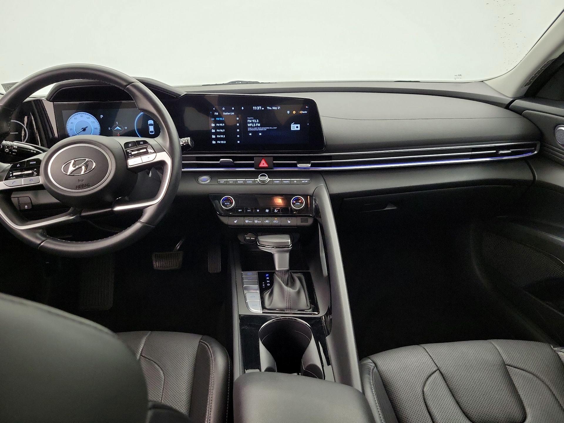 Thumbnail: 2023 Hyundai Elantra - 9