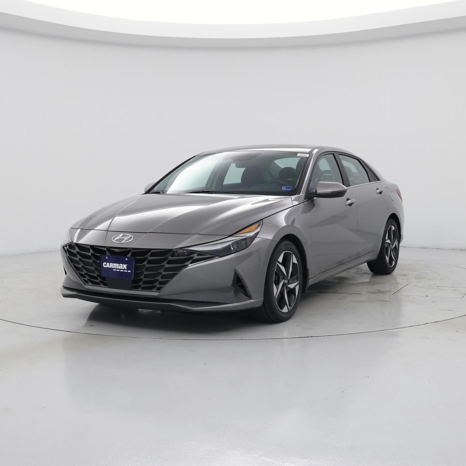 Thumbnail: 2023 Hyundai Elantra - 4