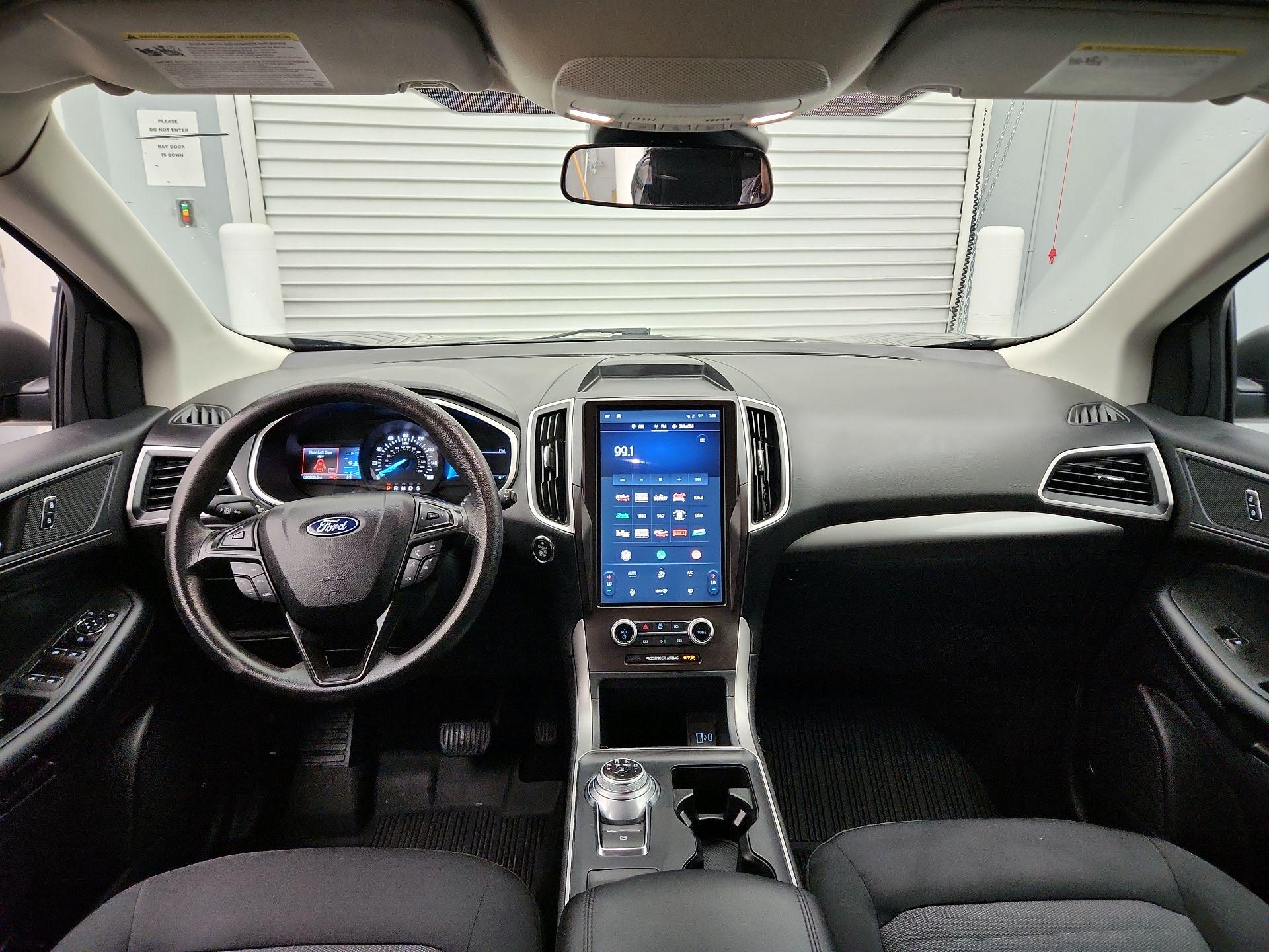 Thumbnail: 2021 Ford Edge - 9