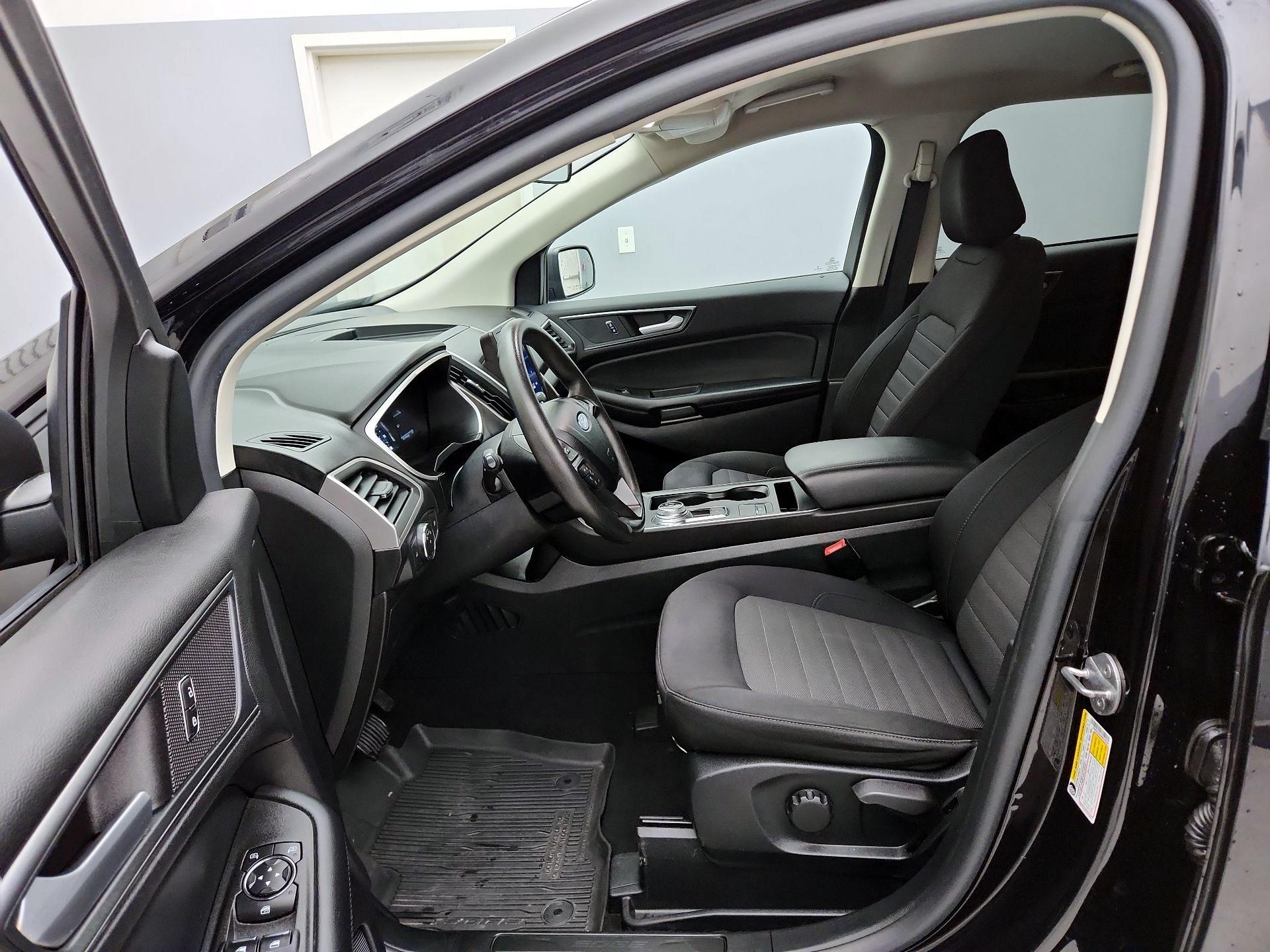 Thumbnail: 2021 Ford Edge - 11