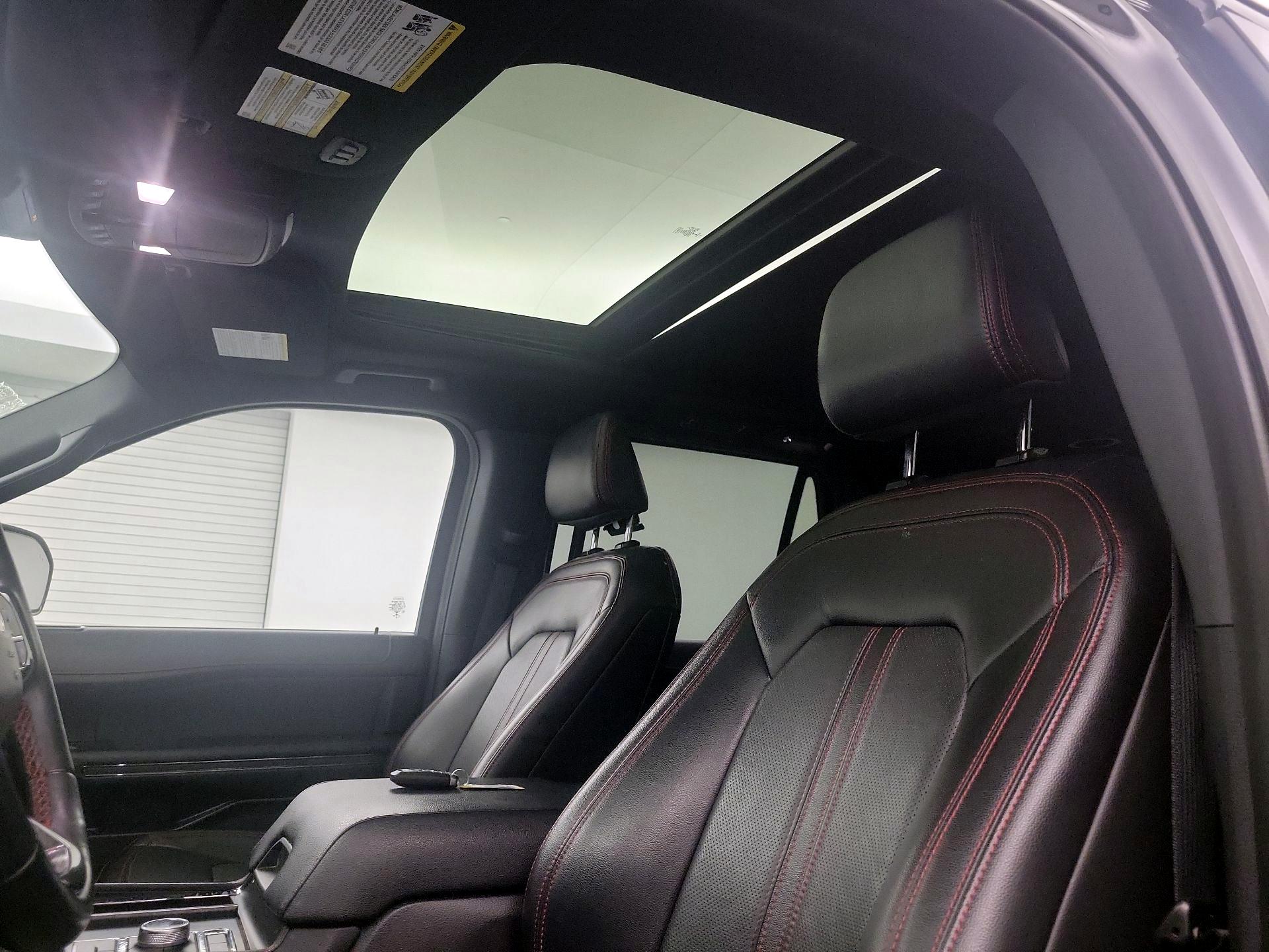 Thumbnail: 2022 Ford Expedition MAX - 17