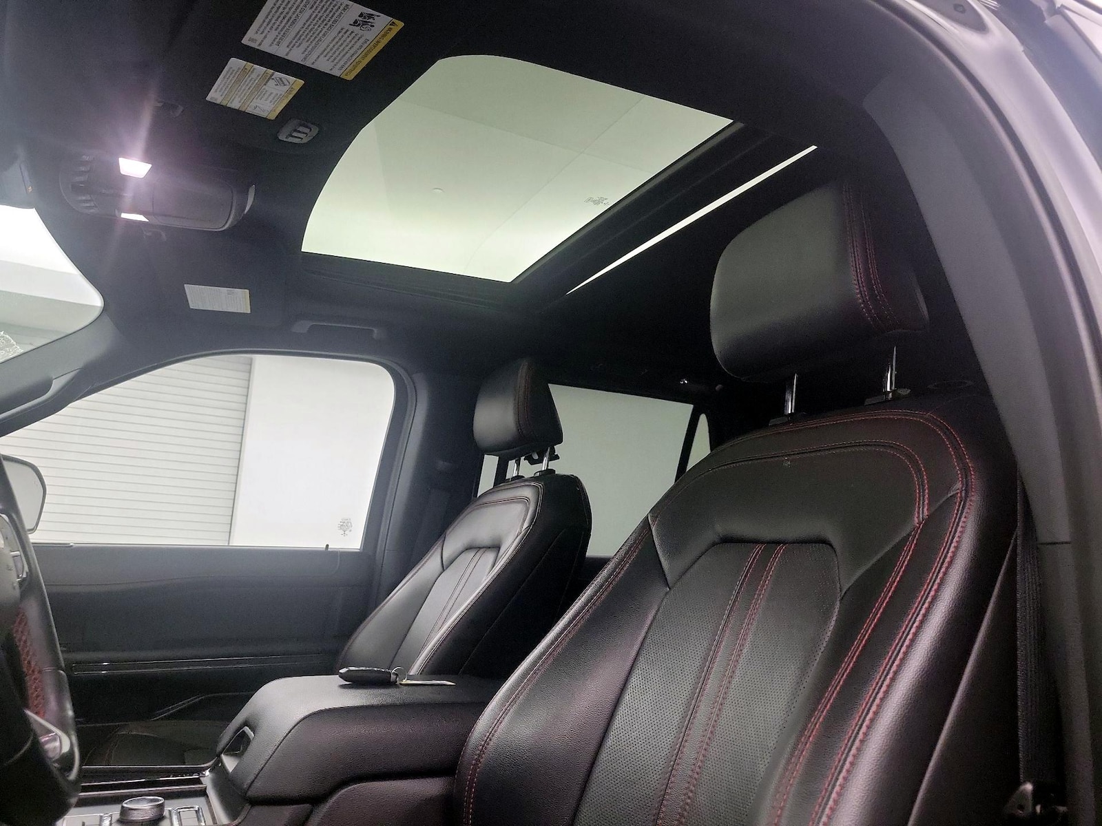 2022 Ford Expedition Limited - Photo 18